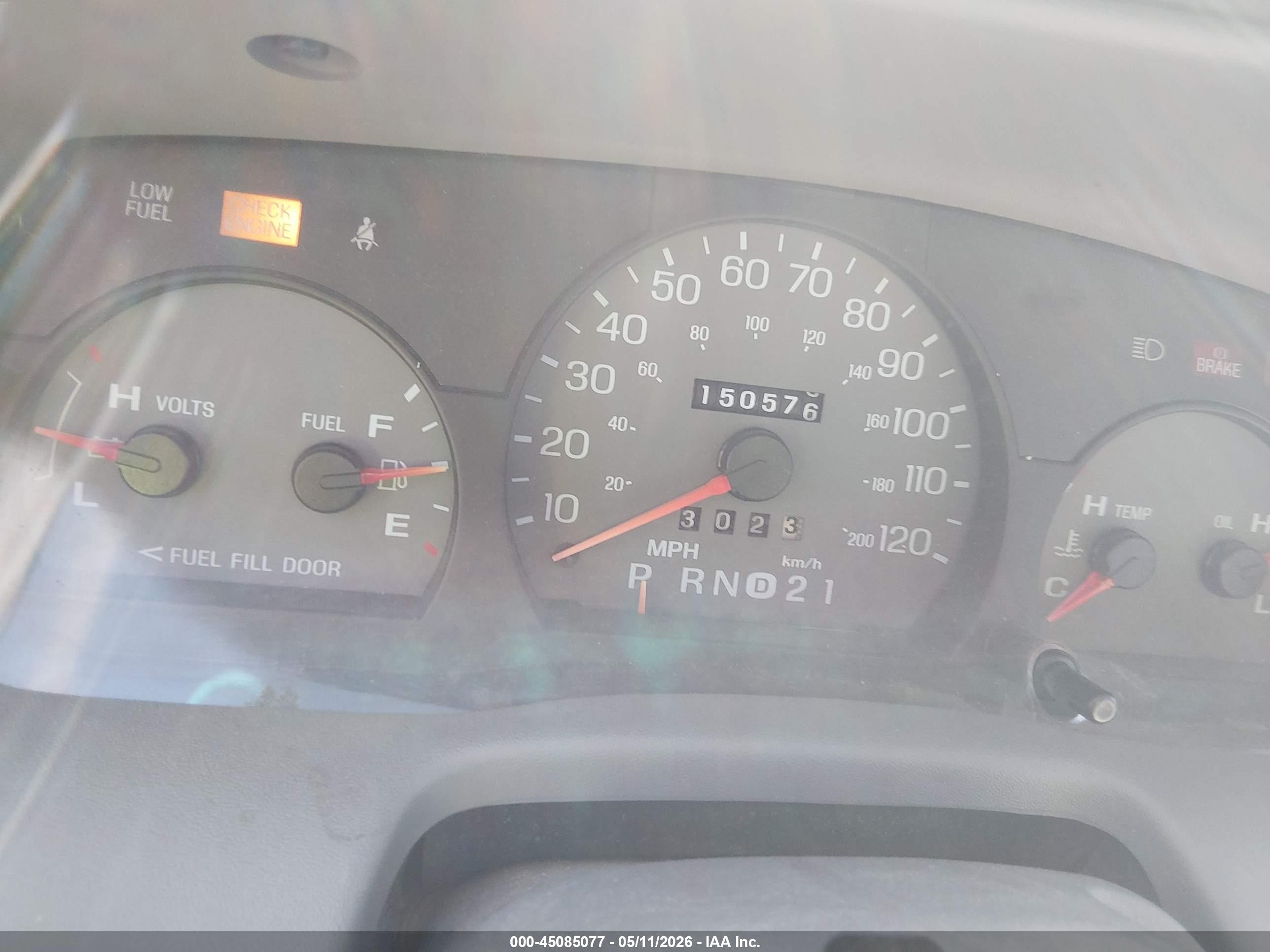 1998 Mercury Grand Marquis   Blue vin: 2MEFM74W2WX601487