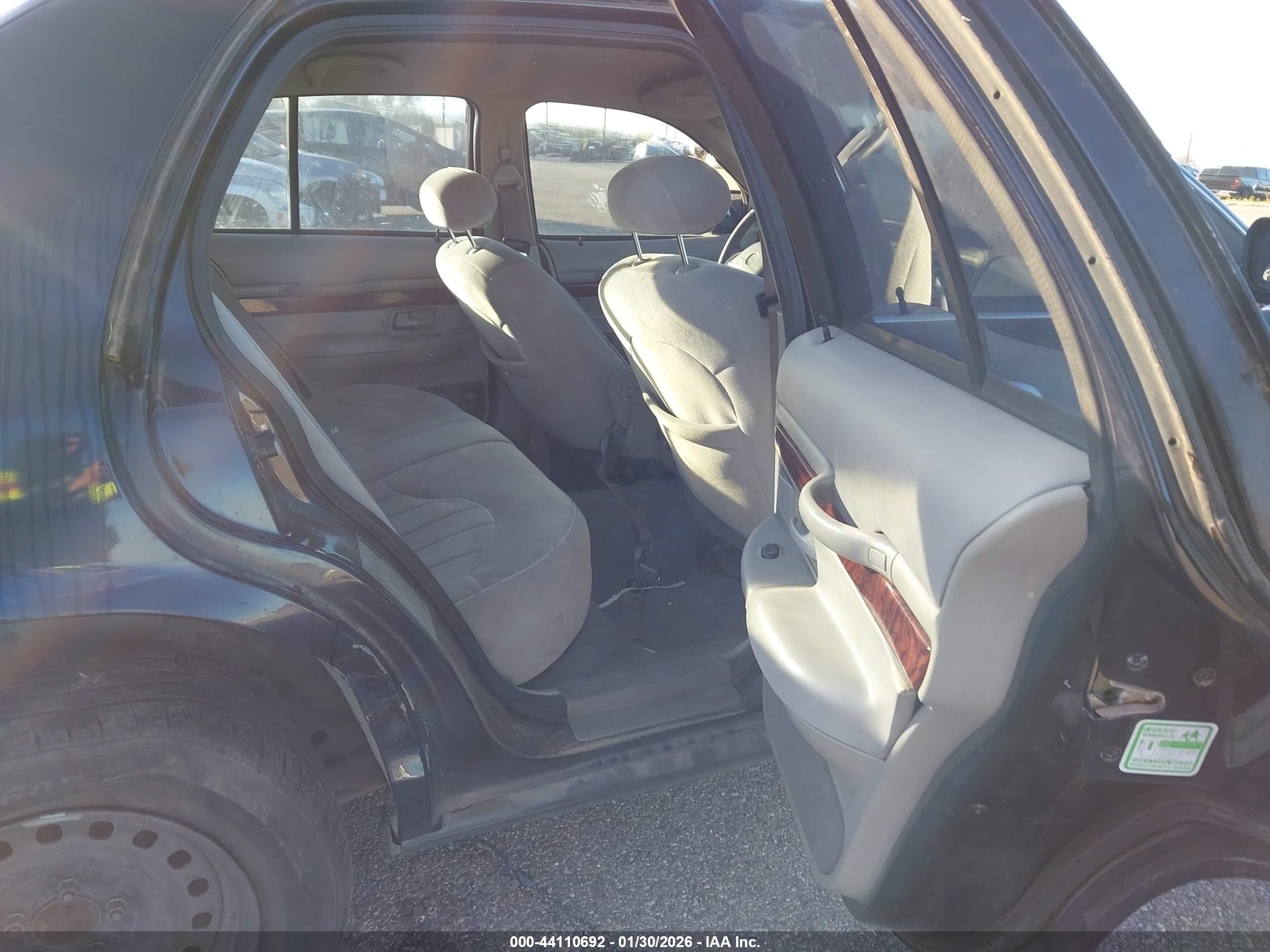 2000 Mercury Grand Marquis Gs Dark Blue vin: 2MEFM74W2YX644424