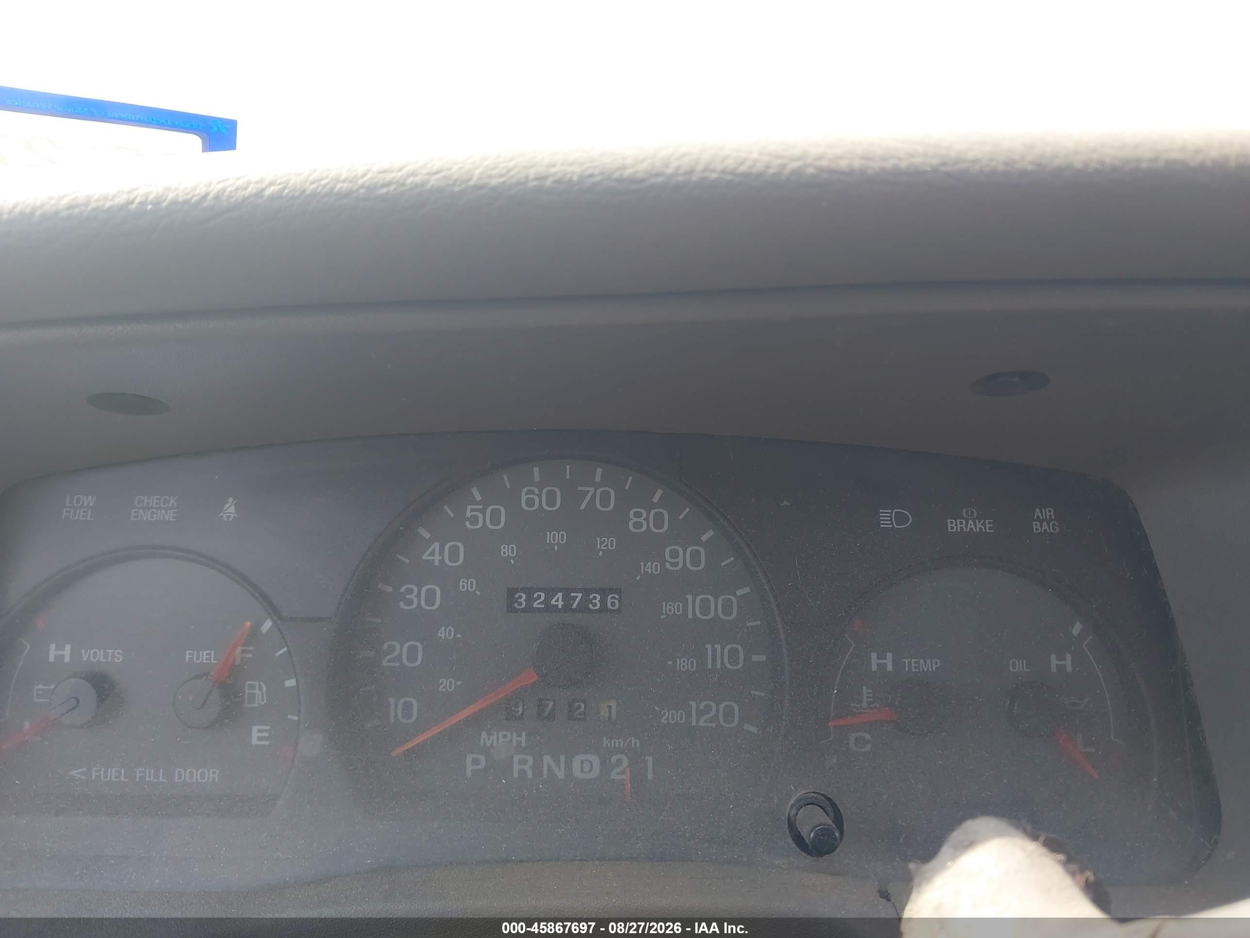 2000 Mercury Grand Marquis Gs Maroon vin: 2MEFM74W2YX720188