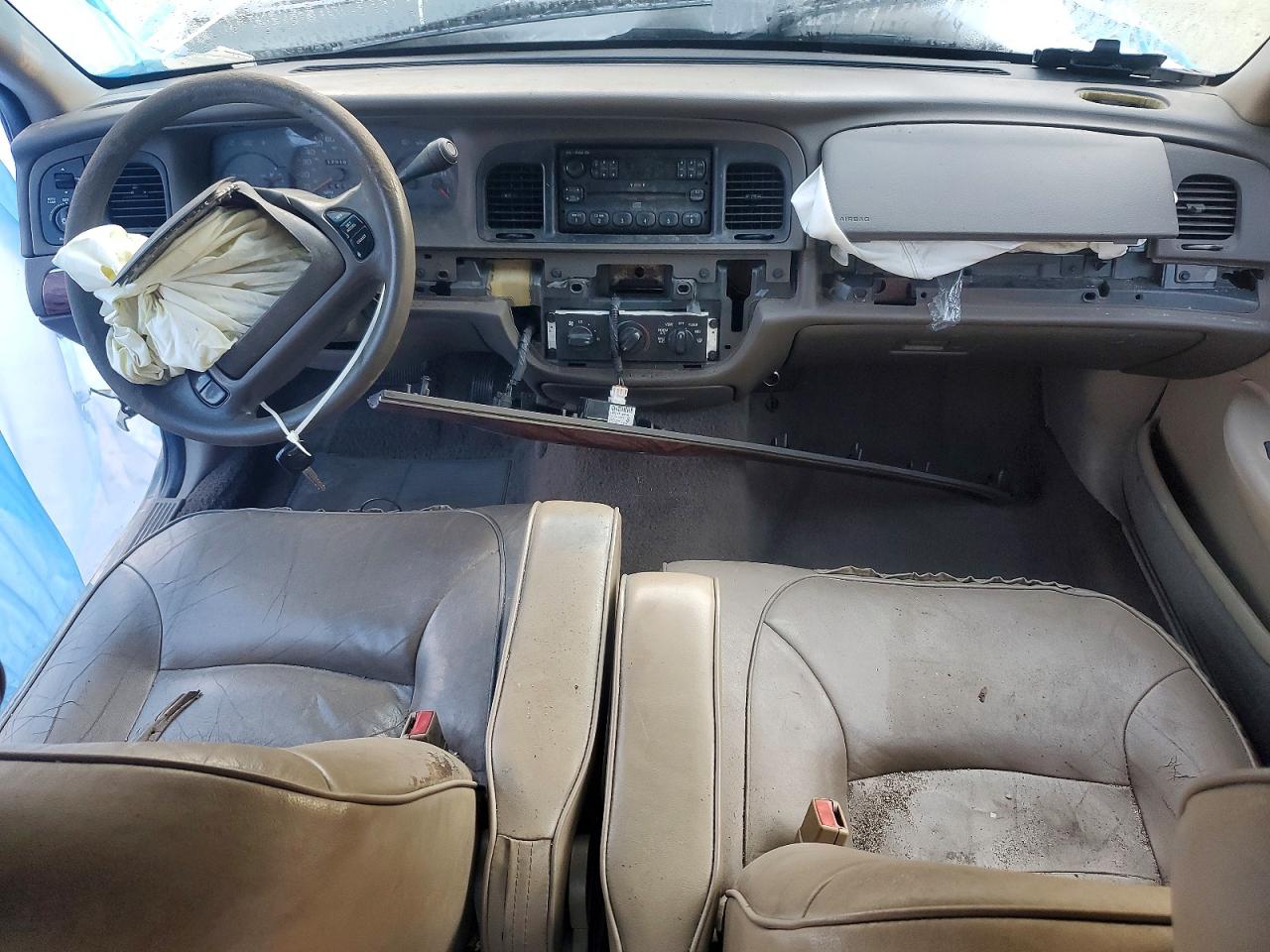 2002 Mercury Grand Marquis Gs Green vin: 2MEFM74W32X642172