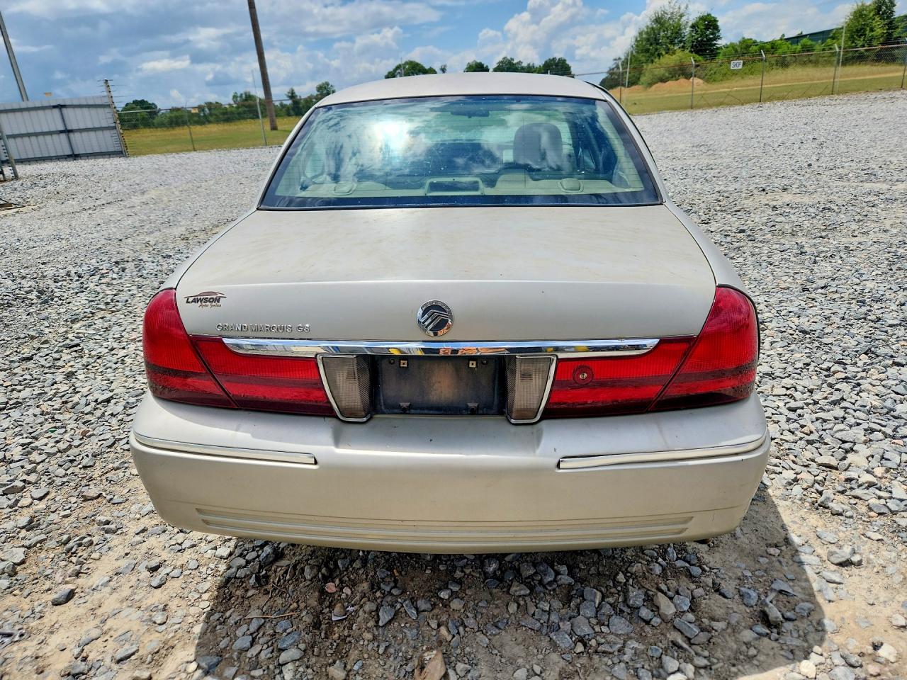 2004 Mercury Grand Marquis Gs Silver vin: 2MEFM74W34X662005