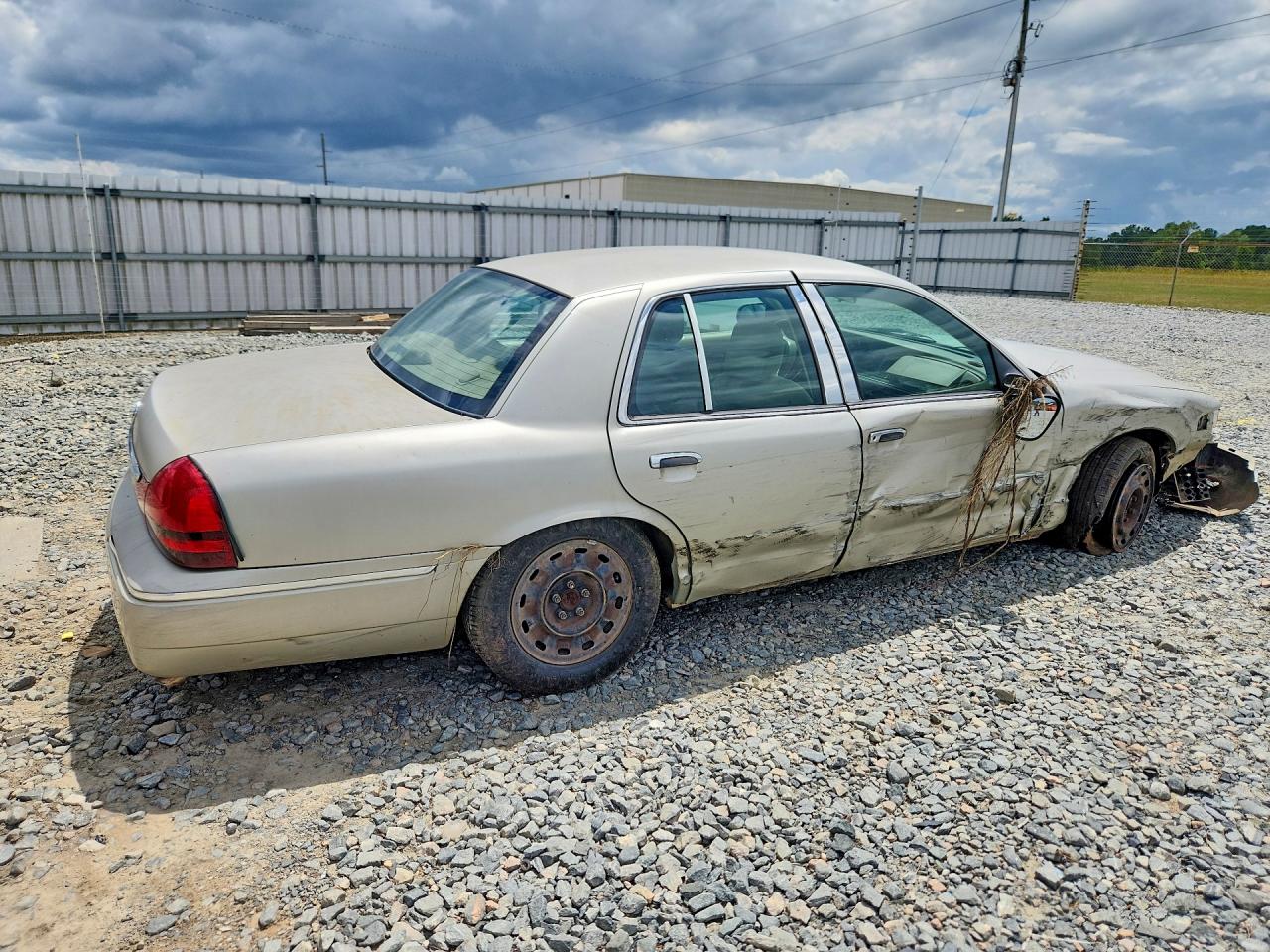 2004 Mercury Grand Marquis Gs Silver vin: 2MEFM74W34X662005