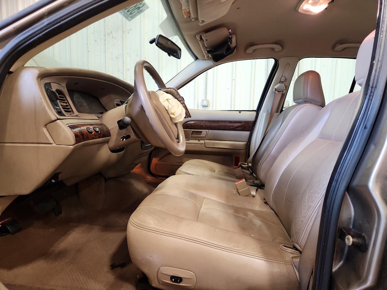 2004 Mercury Grand Marquis Gs Gray vin: 2MEFM74W34X678639