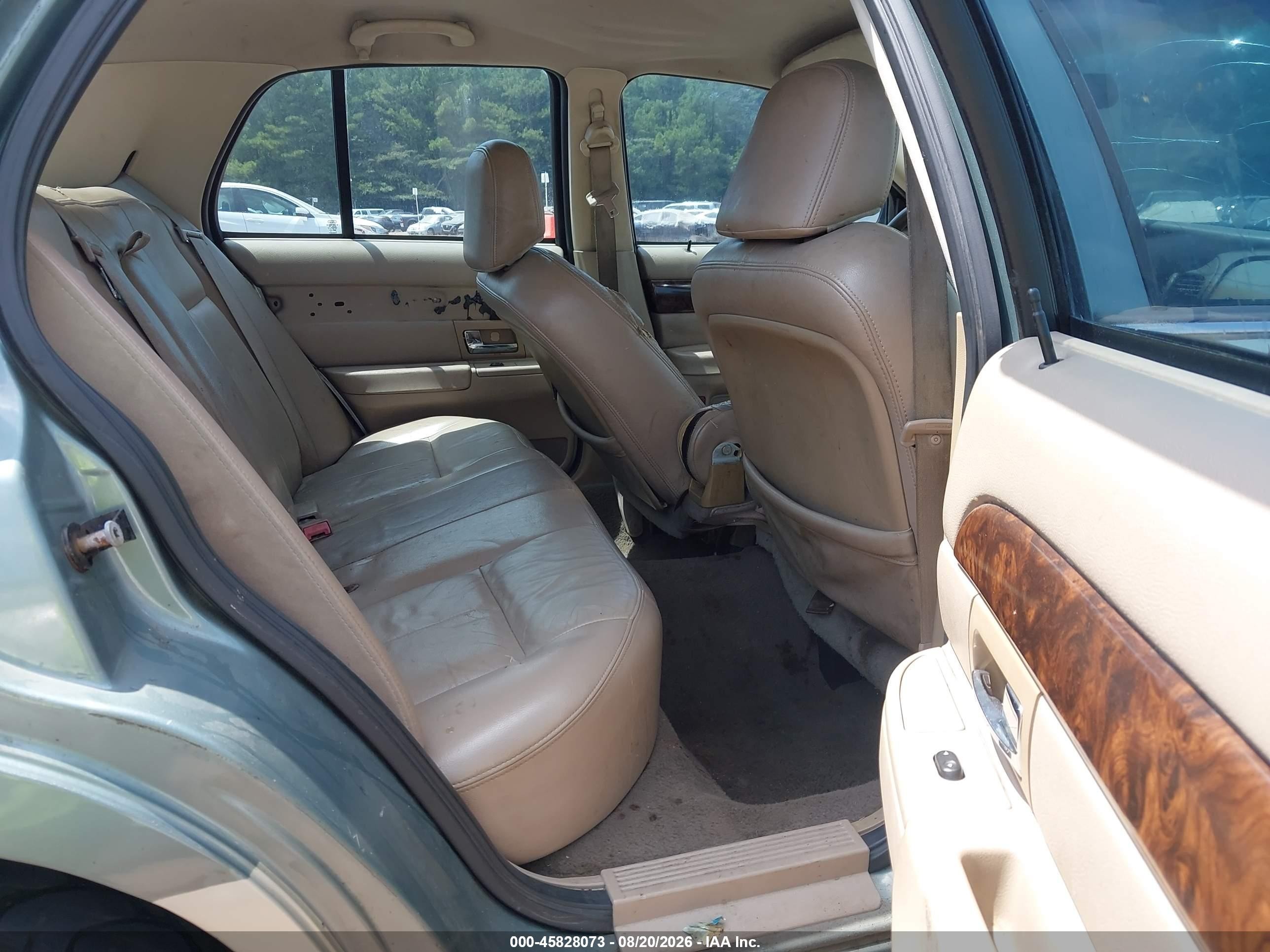 2005 Mercury Grand Marquis Gs Зеленый vin: 2MEFM74W35X661860