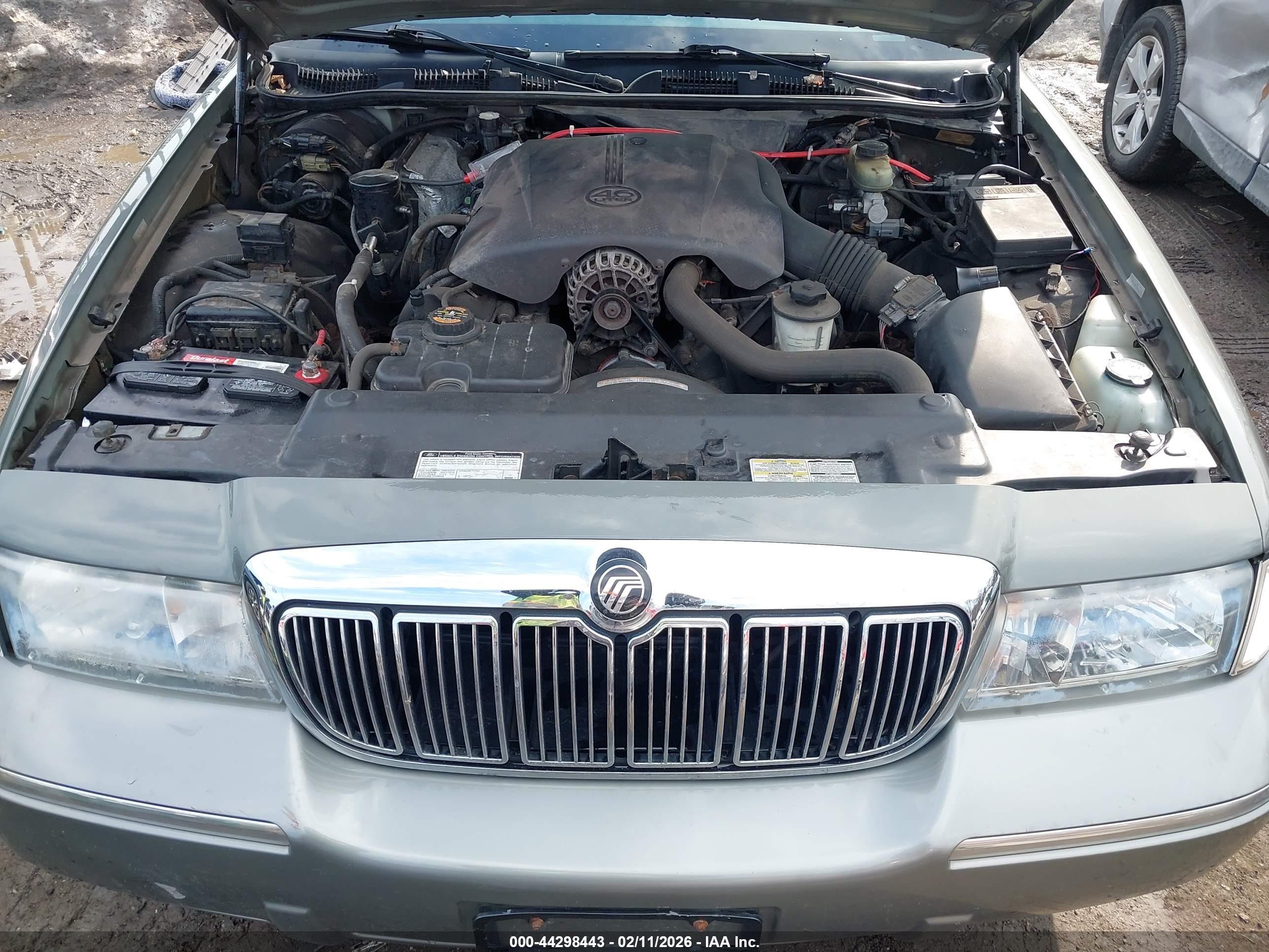 1998 Mercury Grand Marquis   Gray vin: 2MEFM74W3WX633199