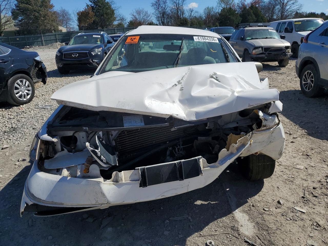 1999 Mercury Grand Marquis Gs White vin: 2MEFM74W3XX700403
