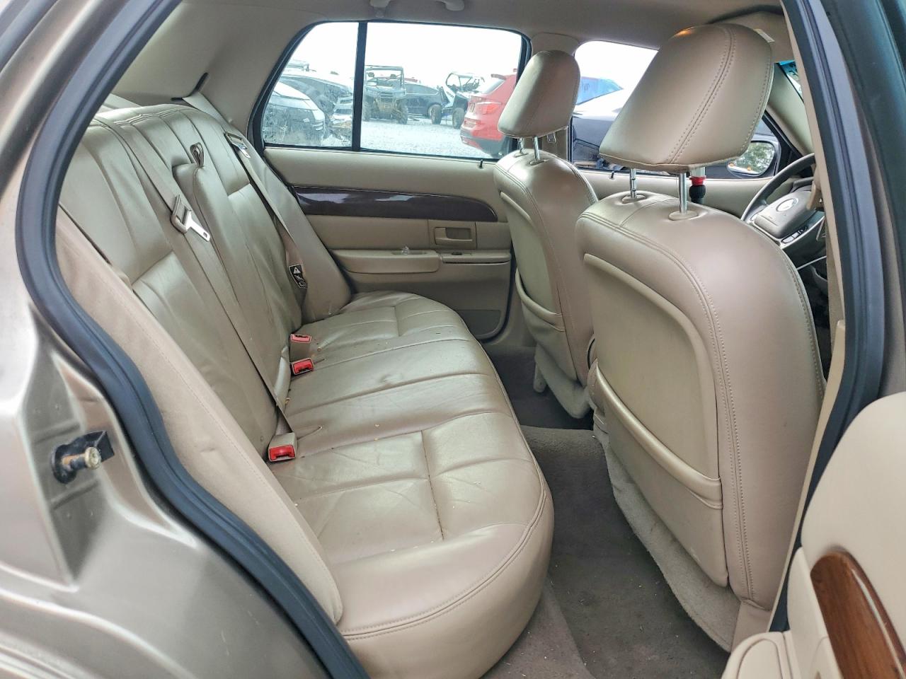 2003 Mercury Grand Marquis Gs Gold vin: 2MEFM74W43X653599
