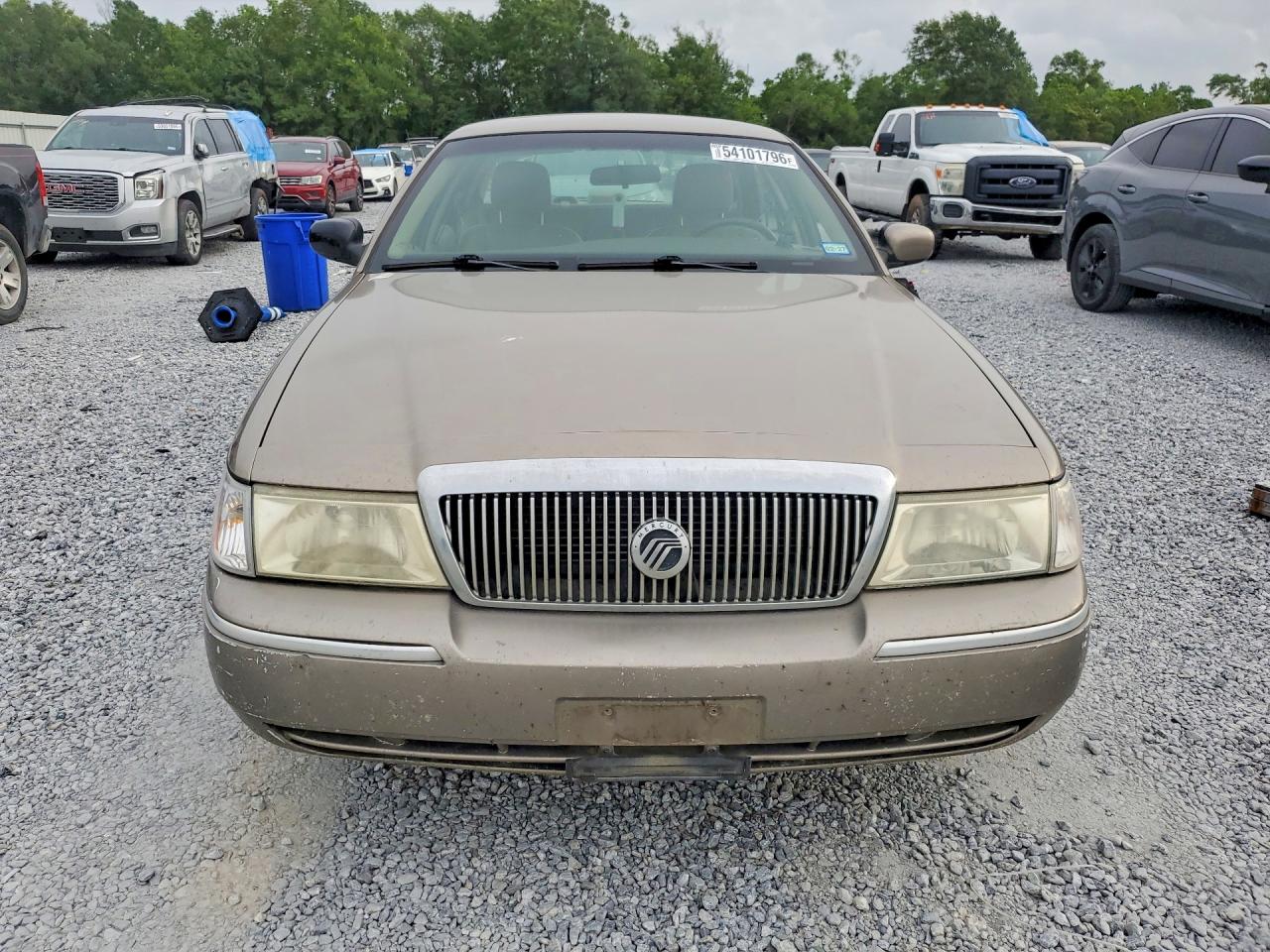 2003 Mercury Grand Marquis Gs Gold vin: 2MEFM74W43X653599