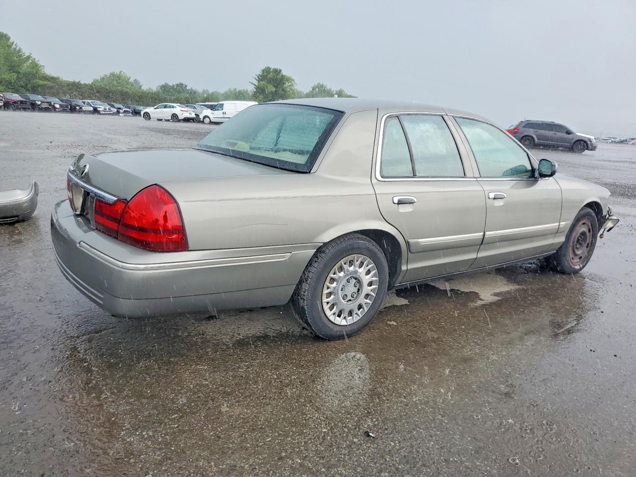 2003 Mercury Grand Marquis Gs Gray vin: 2MEFM74W43X686019