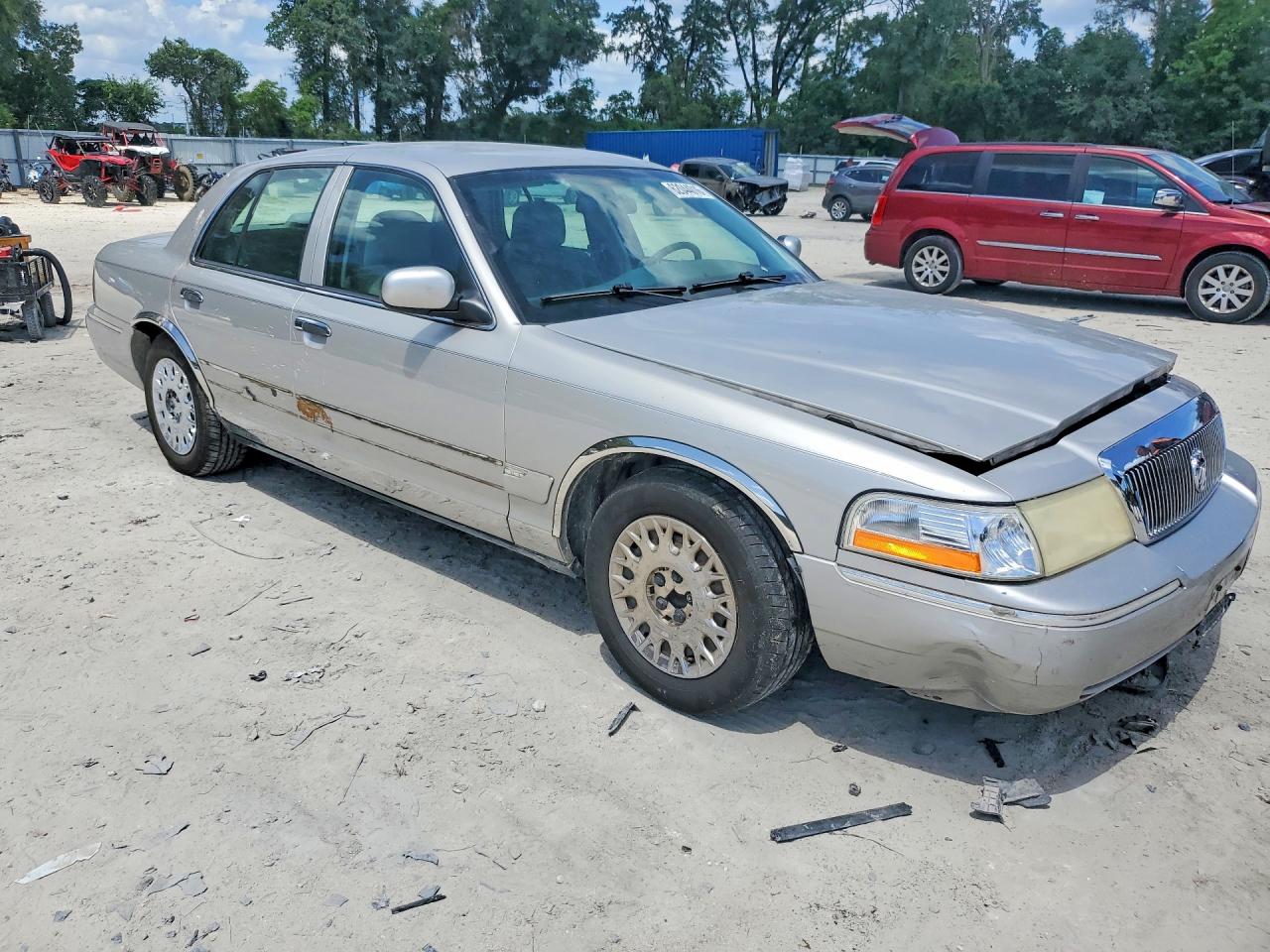 2003 Mercury Grand Marquis Gs Silver vin: 2MEFM74W43X687347
