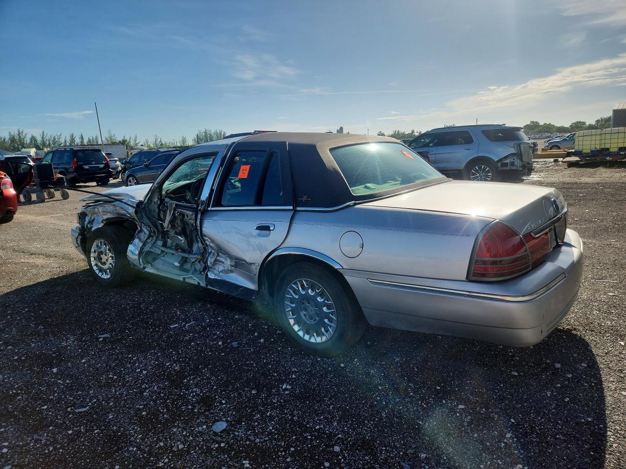 2003 Mercury Grand Marquis Gs Silver vin: 2MEFM74W43X703207