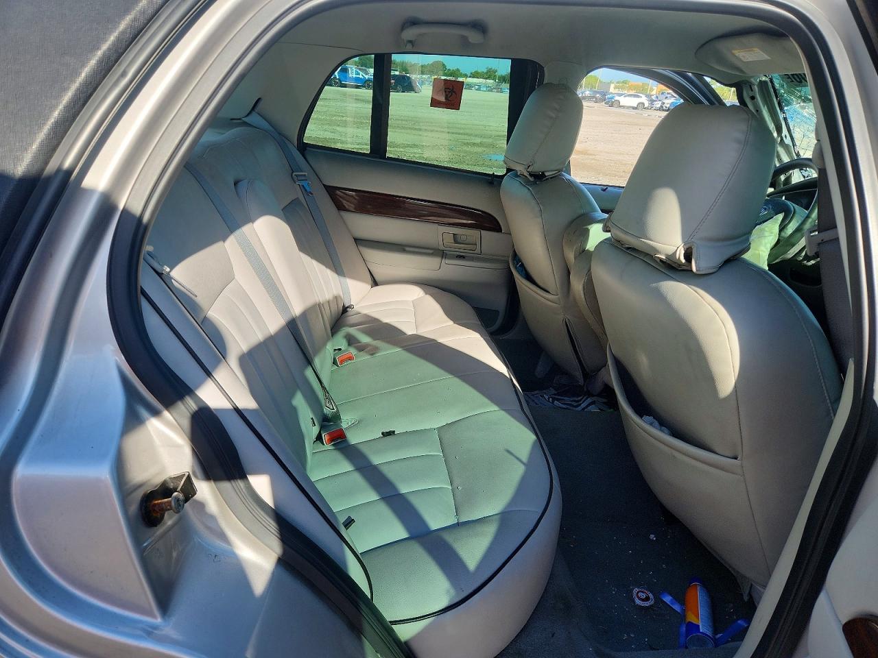 2003 Mercury Grand Marquis Gs Silver vin: 2MEFM74W43X703207