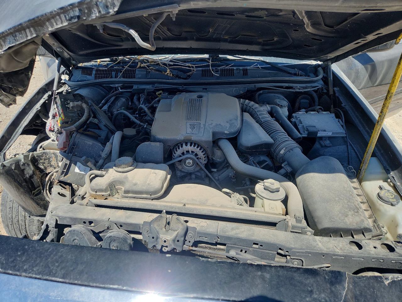 2005 Mercury Grand Marquis Gs Black vin: 2MEFM74W45X603742