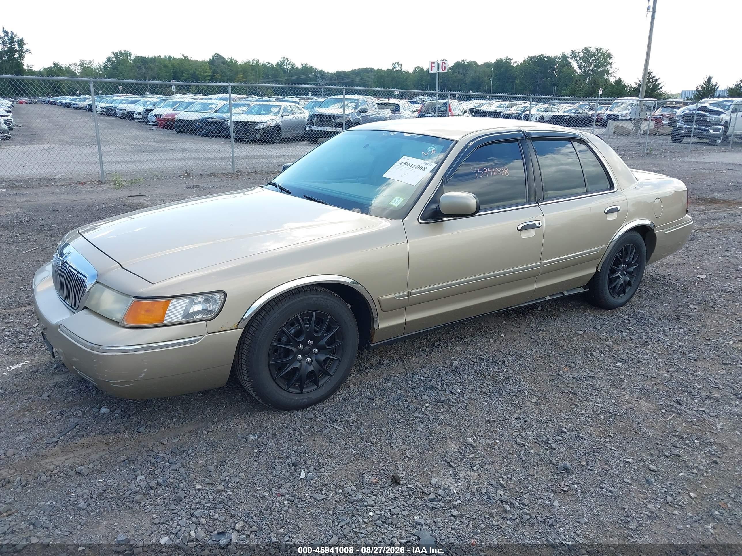 1999 Mercury Grand Marquis Gs Золотой vin: 2MEFM74W4XX664348