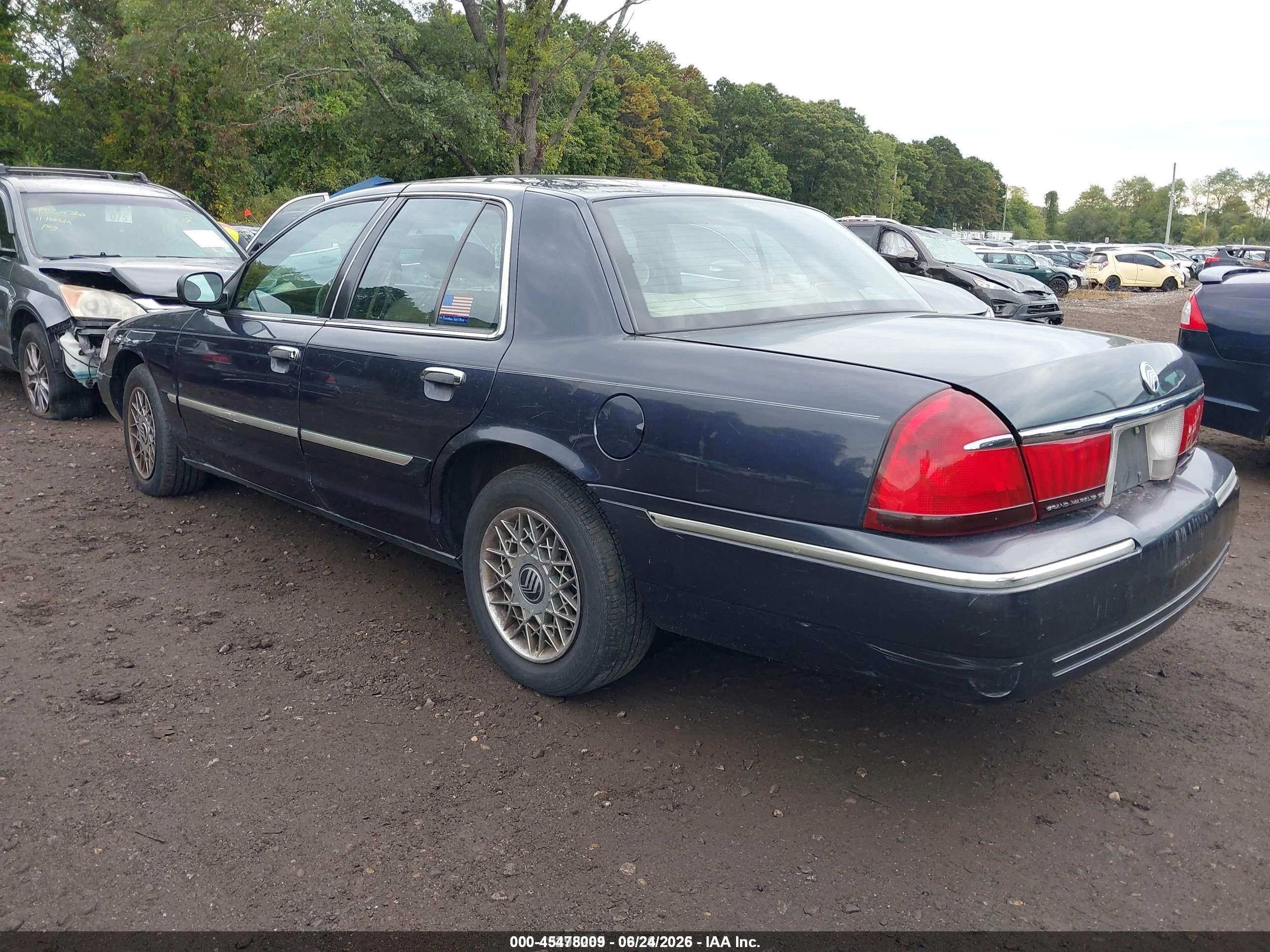2000 Mercury Grand Marquis Gs Синий vin: 2MEFM74W4YX654288
