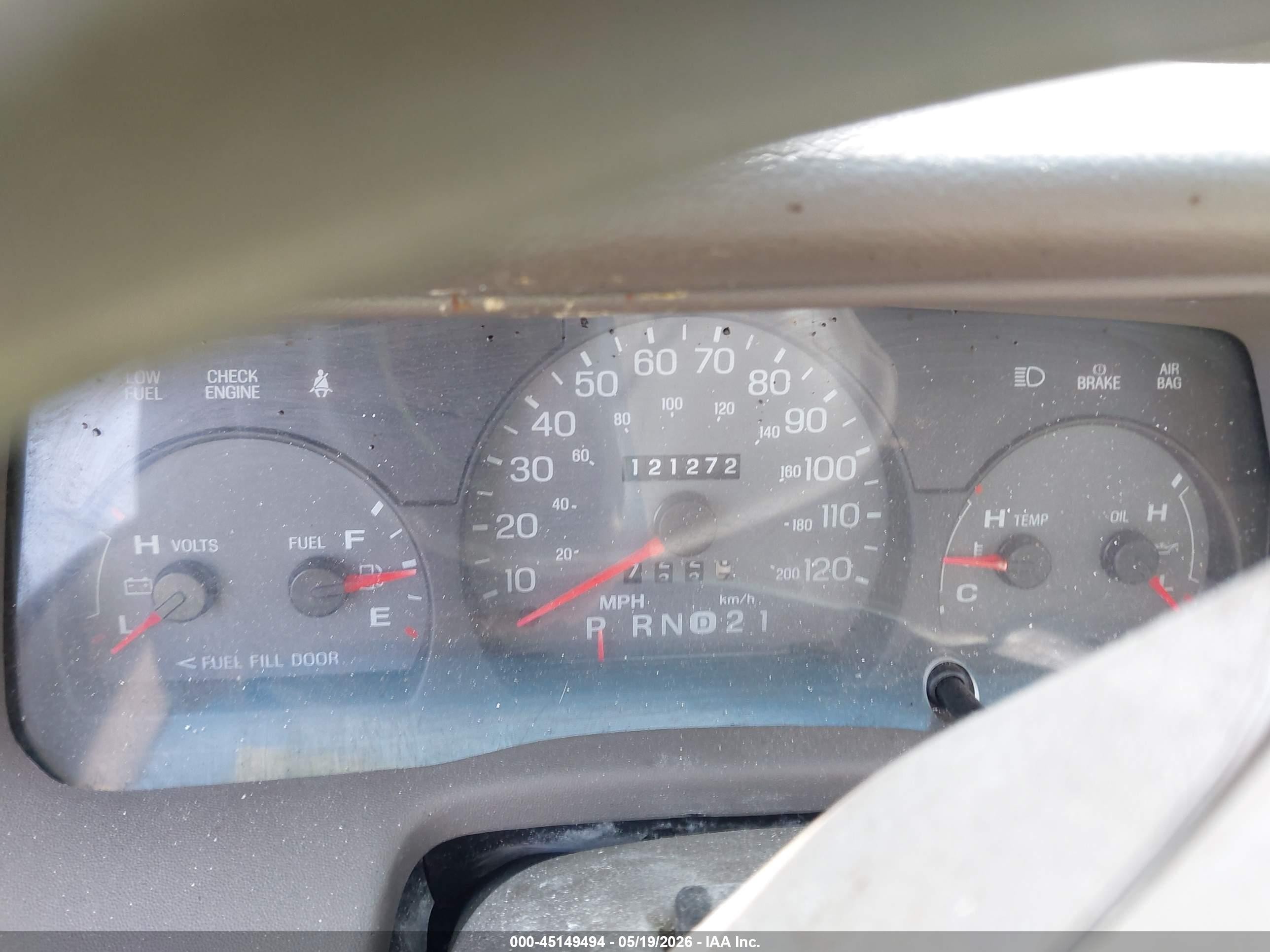 2000 Mercury Grand Marquis Gs Tan vin: 2MEFM74W4YX682642