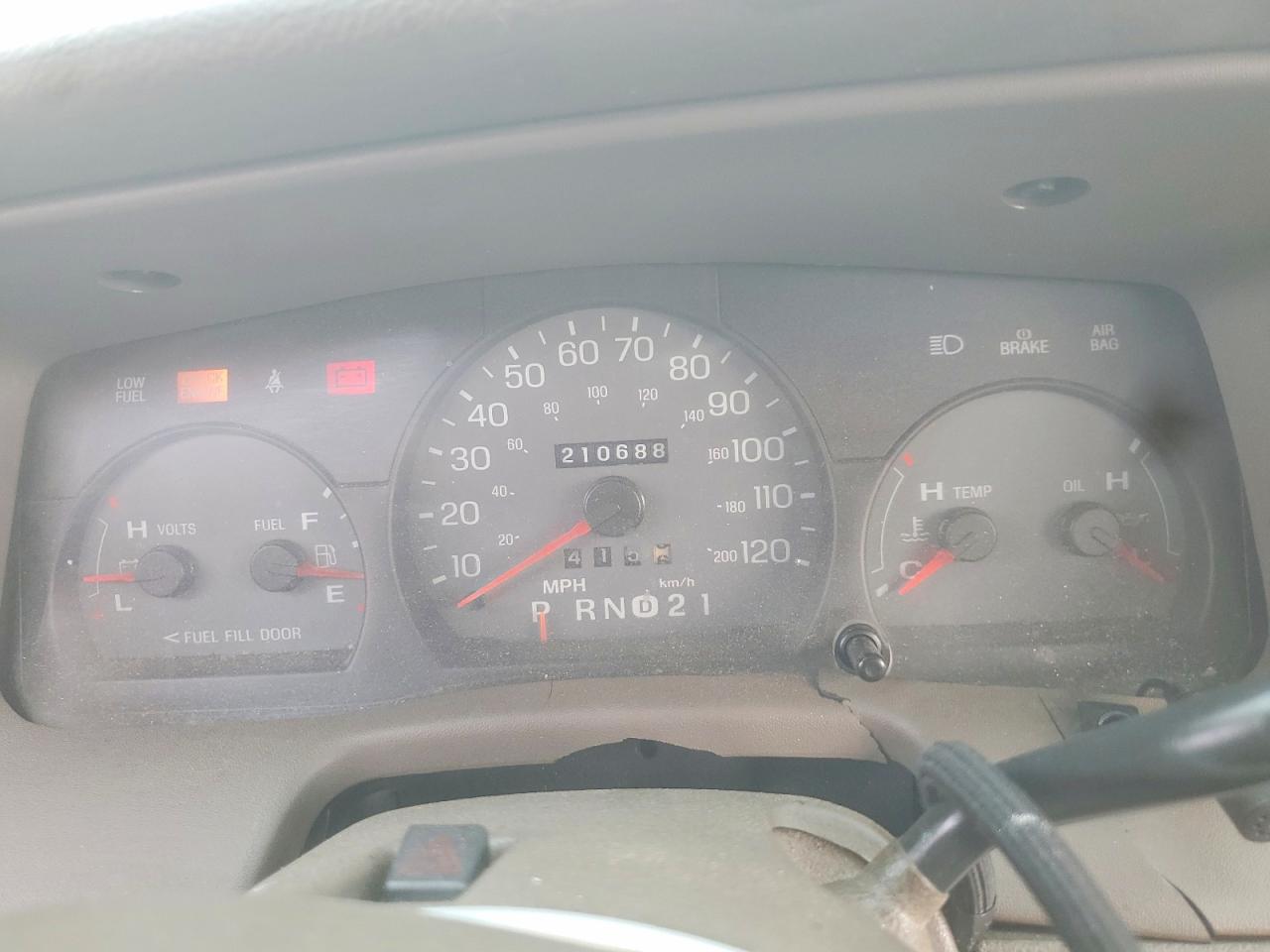 2003 Mercury Grand Marquis Gs Black vin: 2MEFM74W53X606517