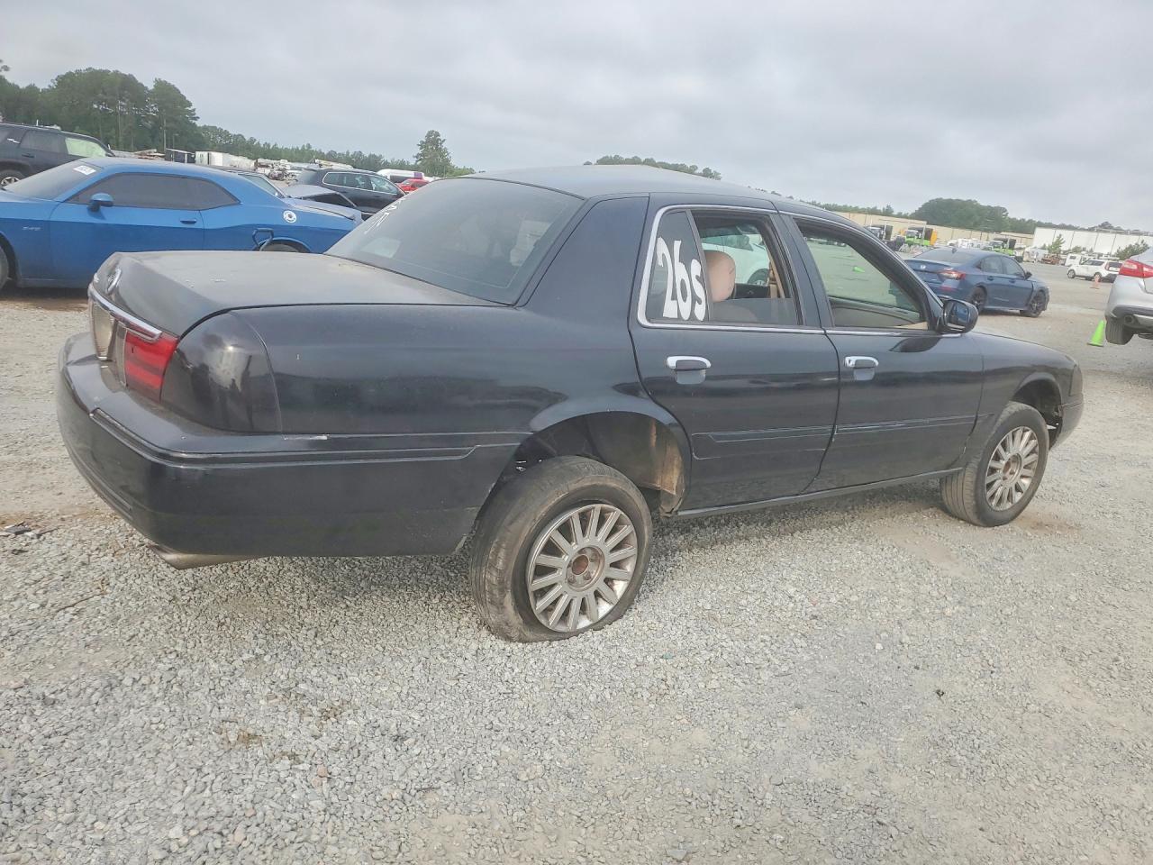 2003 Mercury Grand Marquis Gs Black vin: 2MEFM74W53X606517
