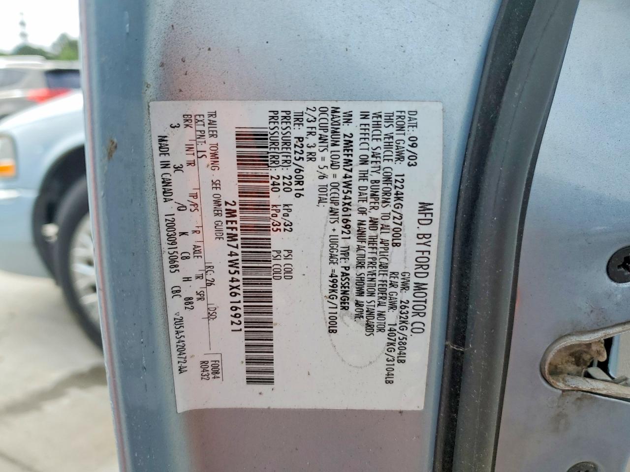 2004 Mercury Grand Marquis Gs Blue vin: 2MEFM74W54X616921