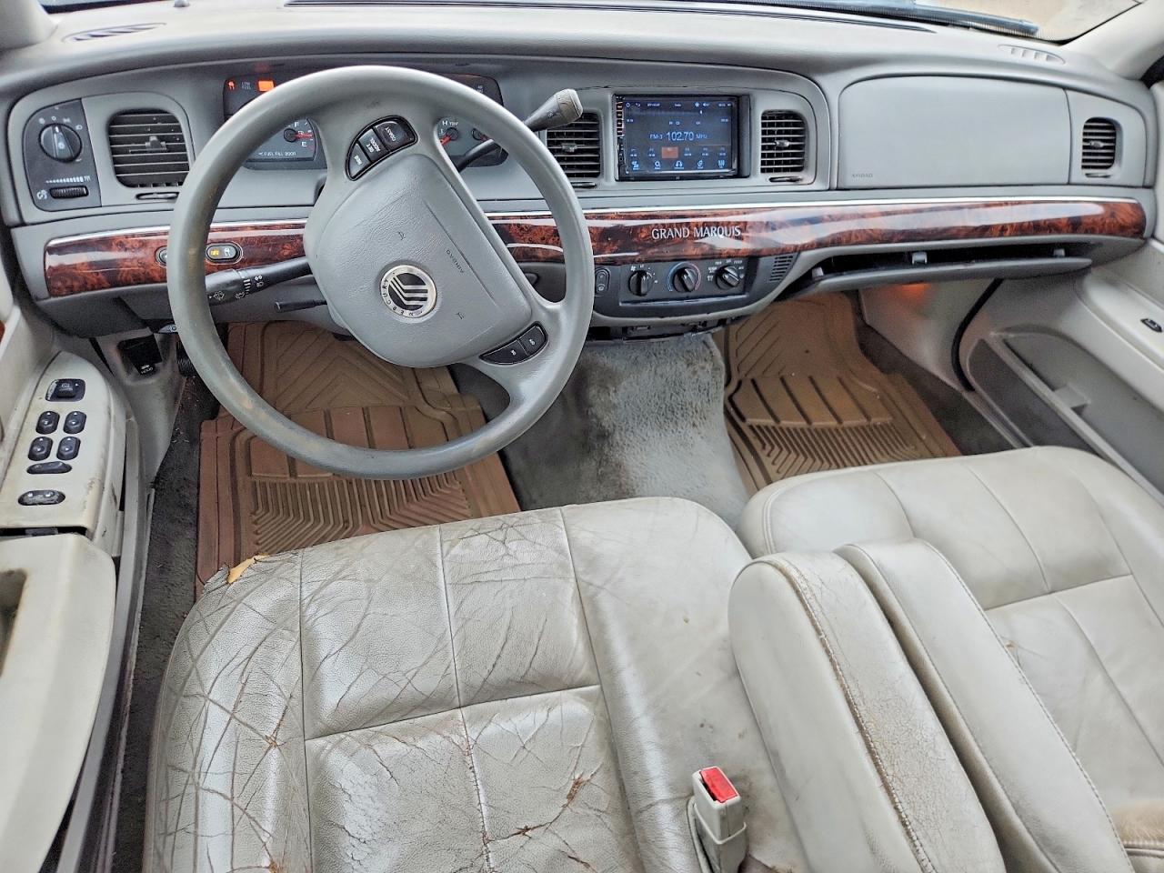 2004 Mercury Grand Marquis Gs Silver vin: 2MEFM74W54X642001