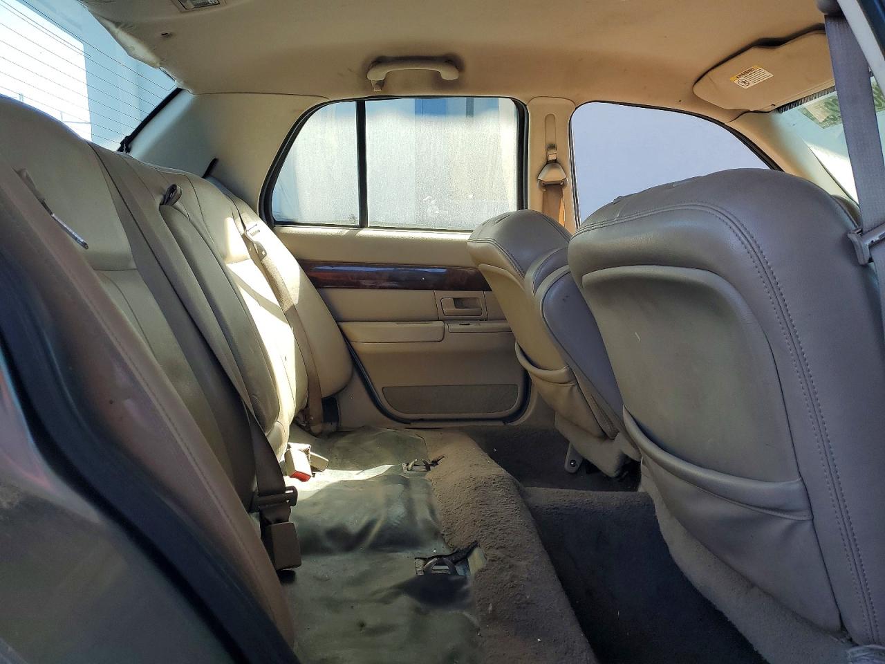 2004 Mercury Grand Marquis Gs Gold vin: 2MEFM74W54X646842