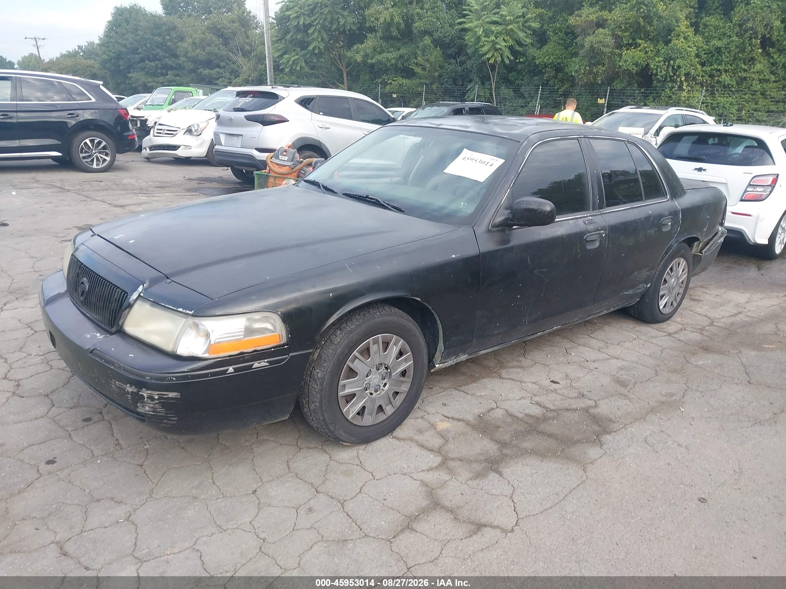 2005 Mercury Grand Marquis Gs Black vin: 2MEFM74W55X606651