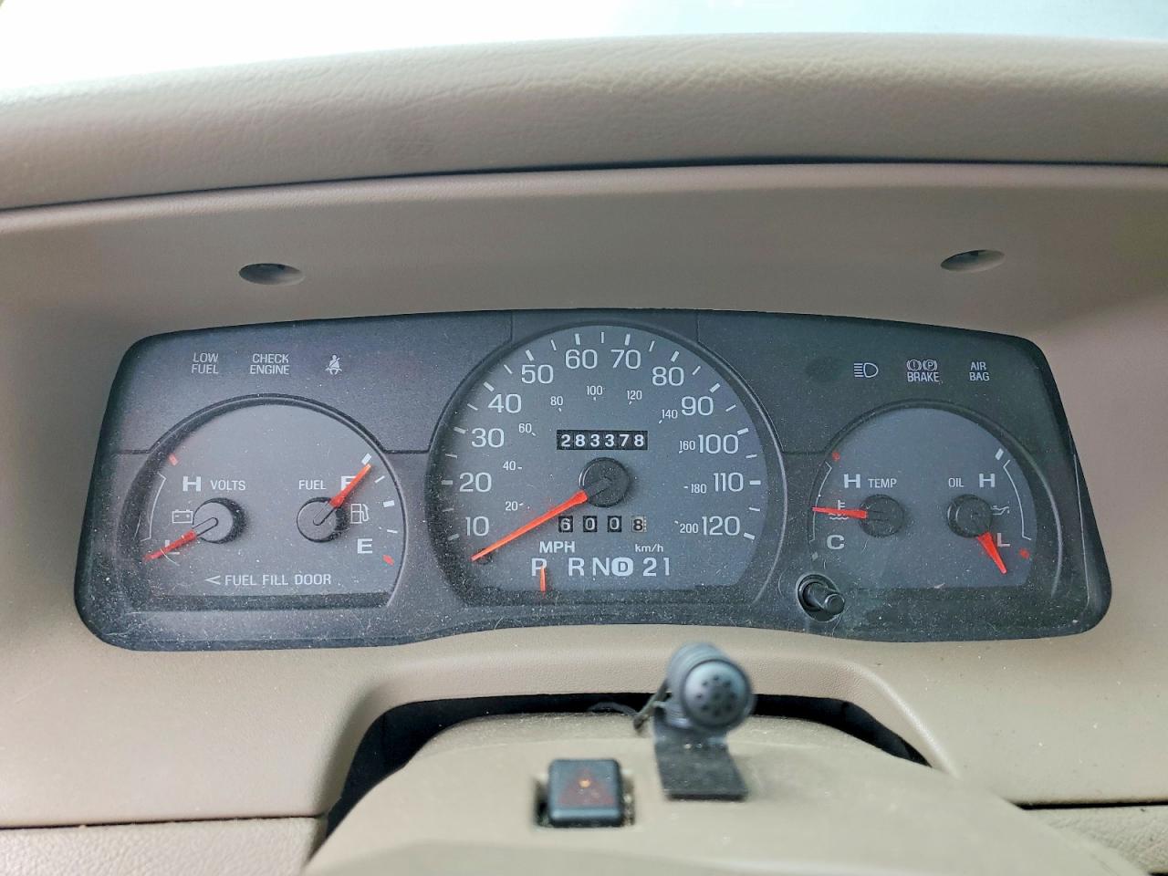 2005 Mercury Grand Marquis Gs Зеленый vin: 2MEFM74W55X614734