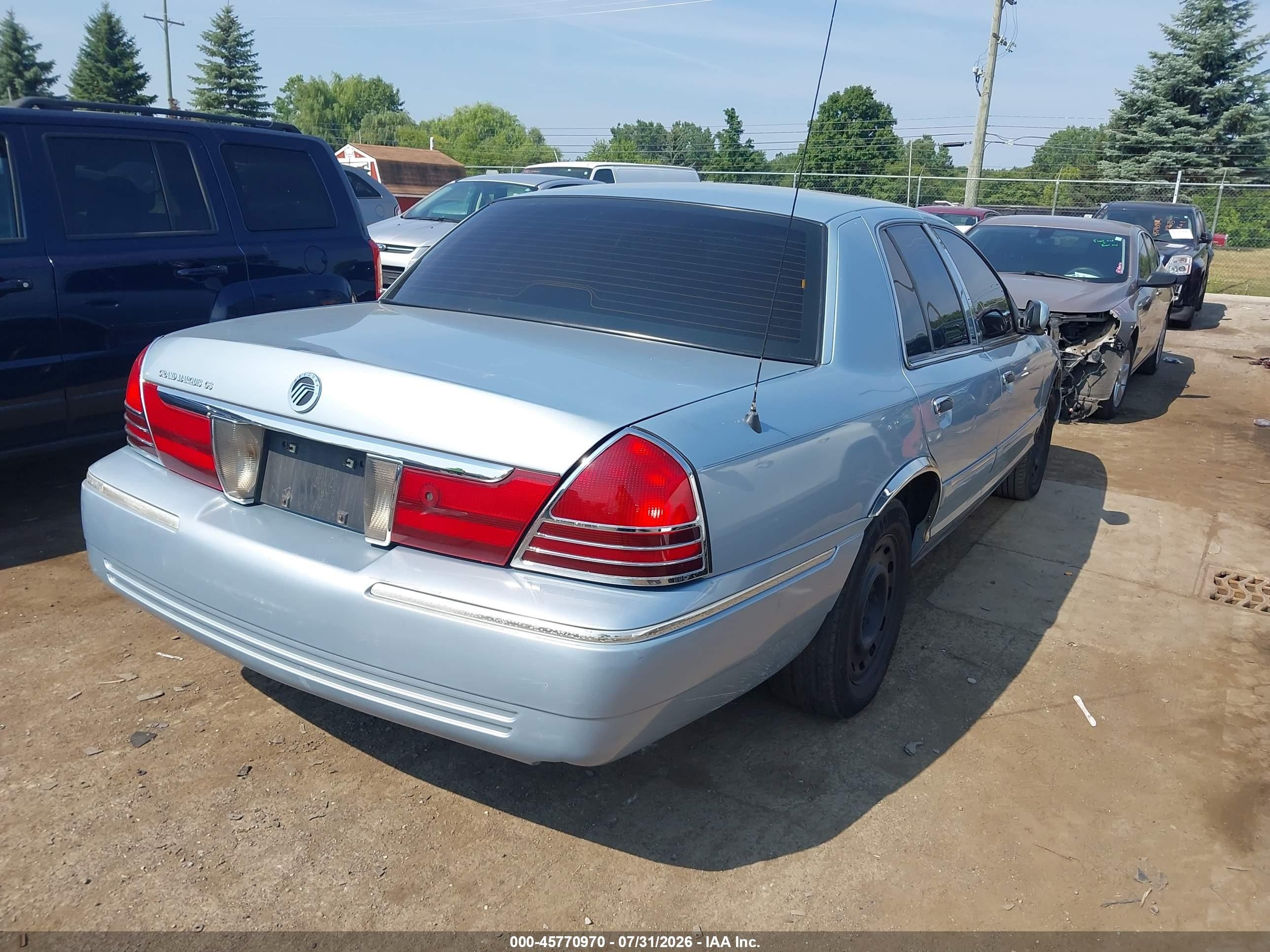 2005 Mercury Grand Marquis Gs Blue vin: 2MEFM74W55X625748