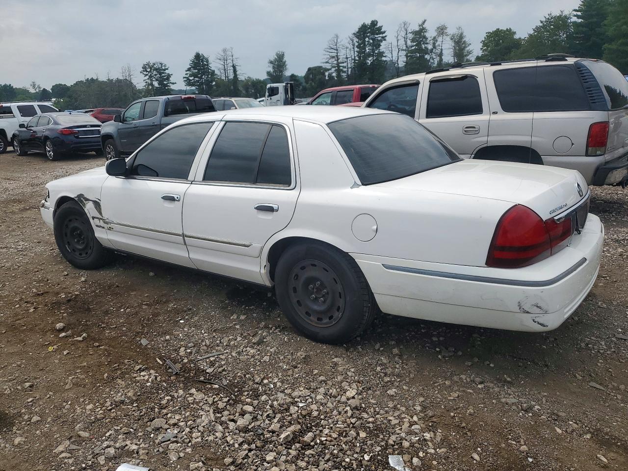 2005 Mercury Grand Marquis Gs White vin: 2MEFM74W55X630030