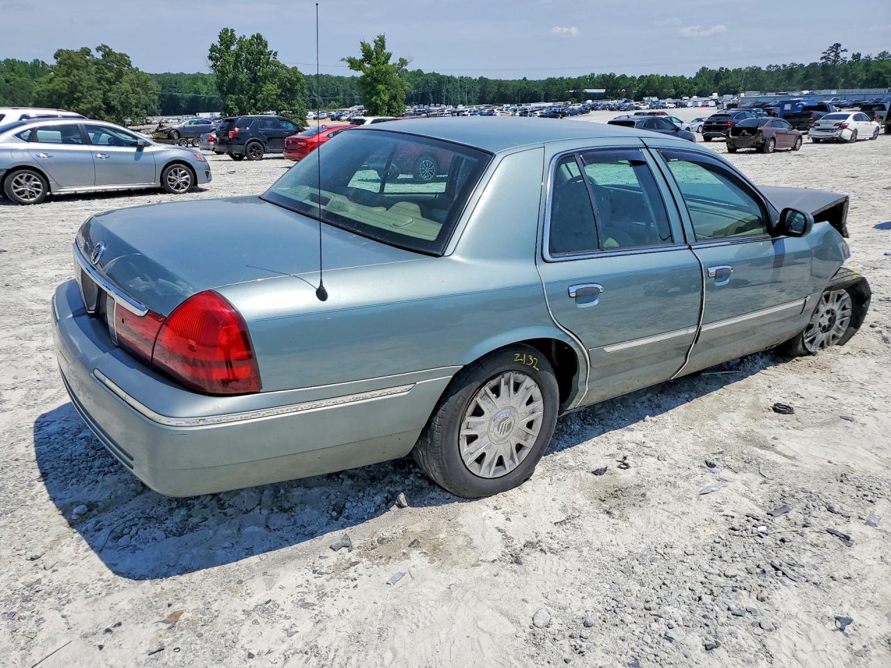 2005 Mercury Grand Marquis Gs Gray vin: 2MEFM74W55X672018