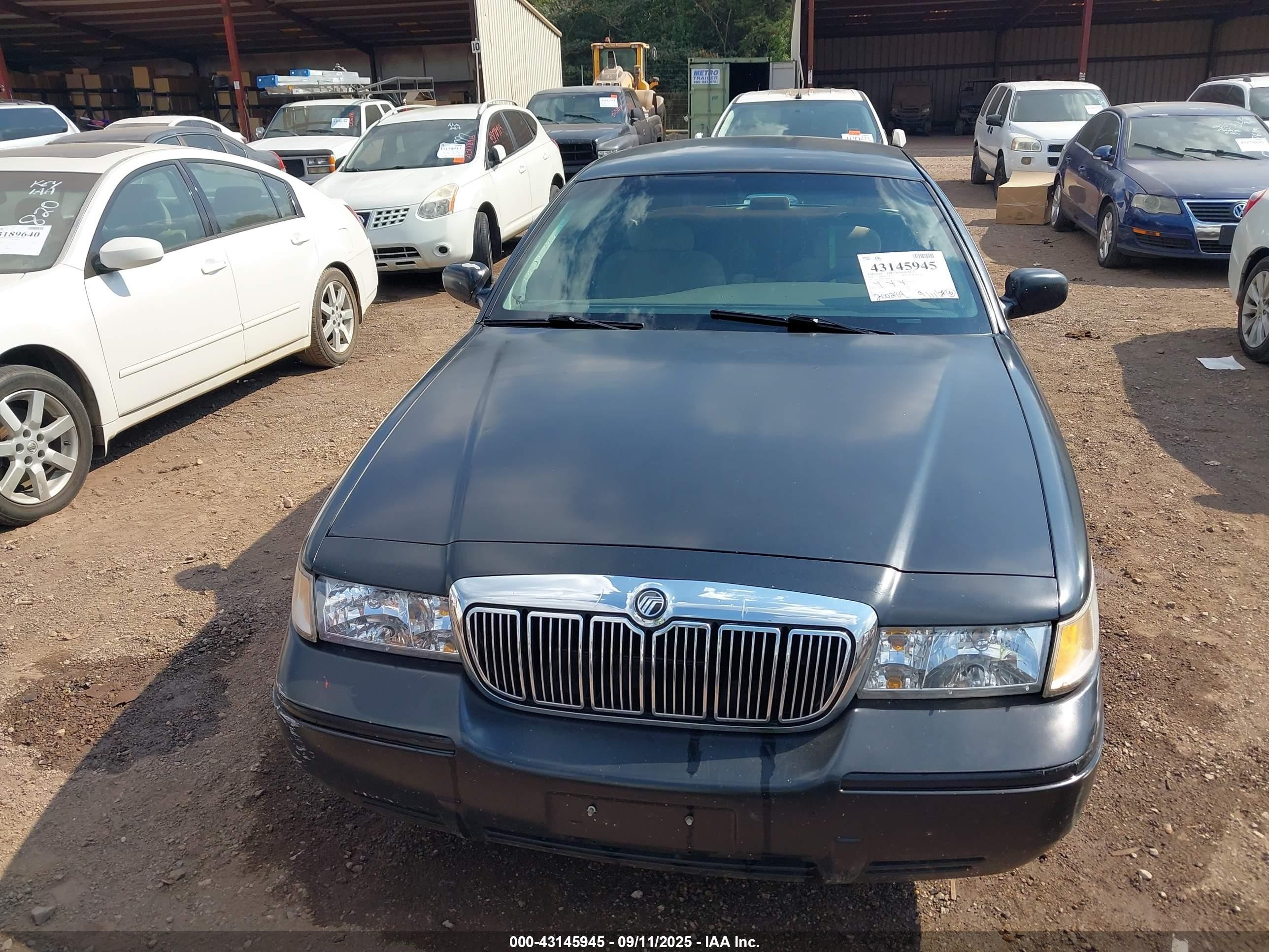 1998 Mercury Grand Marquis   Черный vin: 2MEFM74W5WX607915