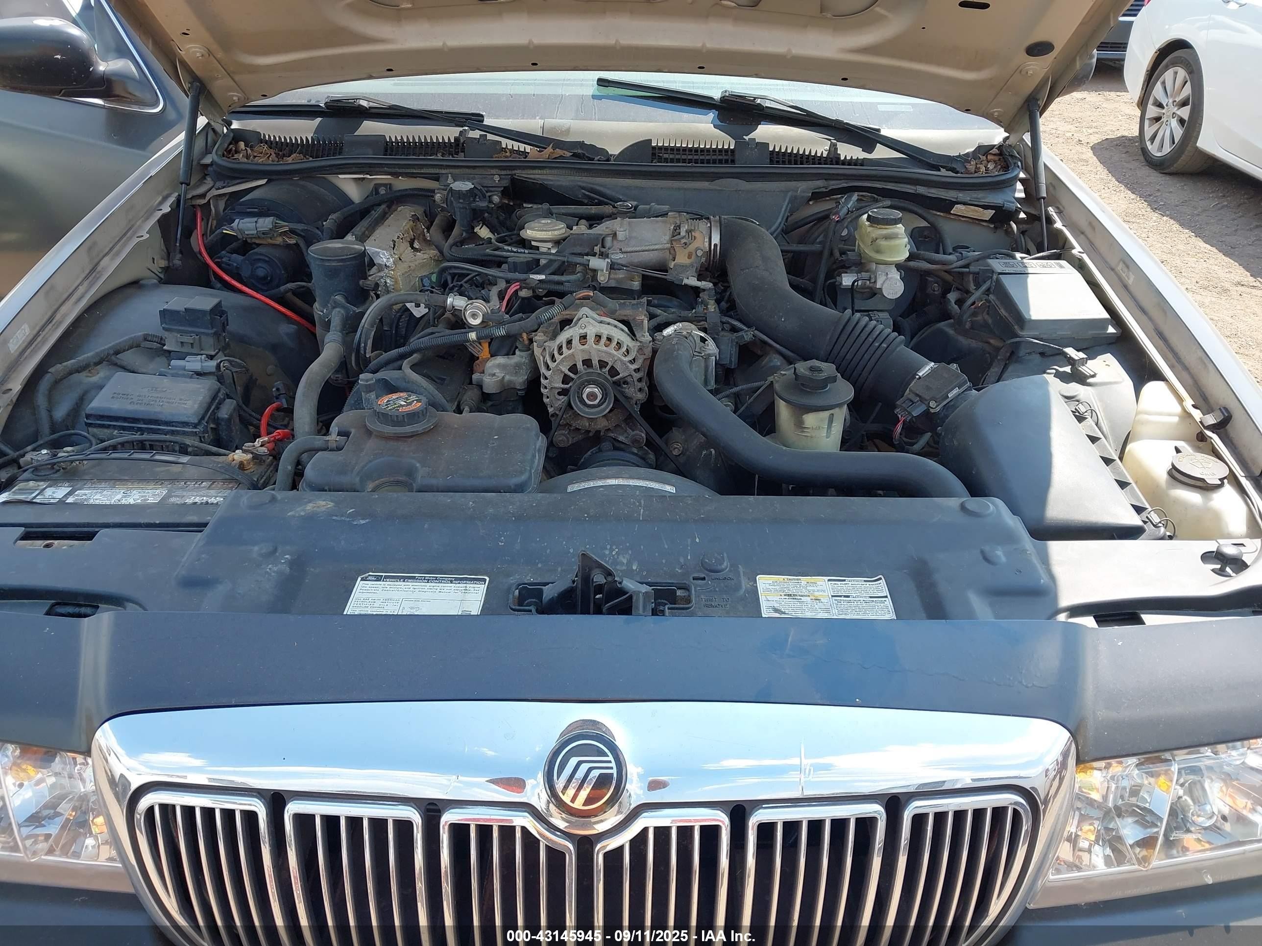 1998 Mercury Grand Marquis   Черный vin: 2MEFM74W5WX607915