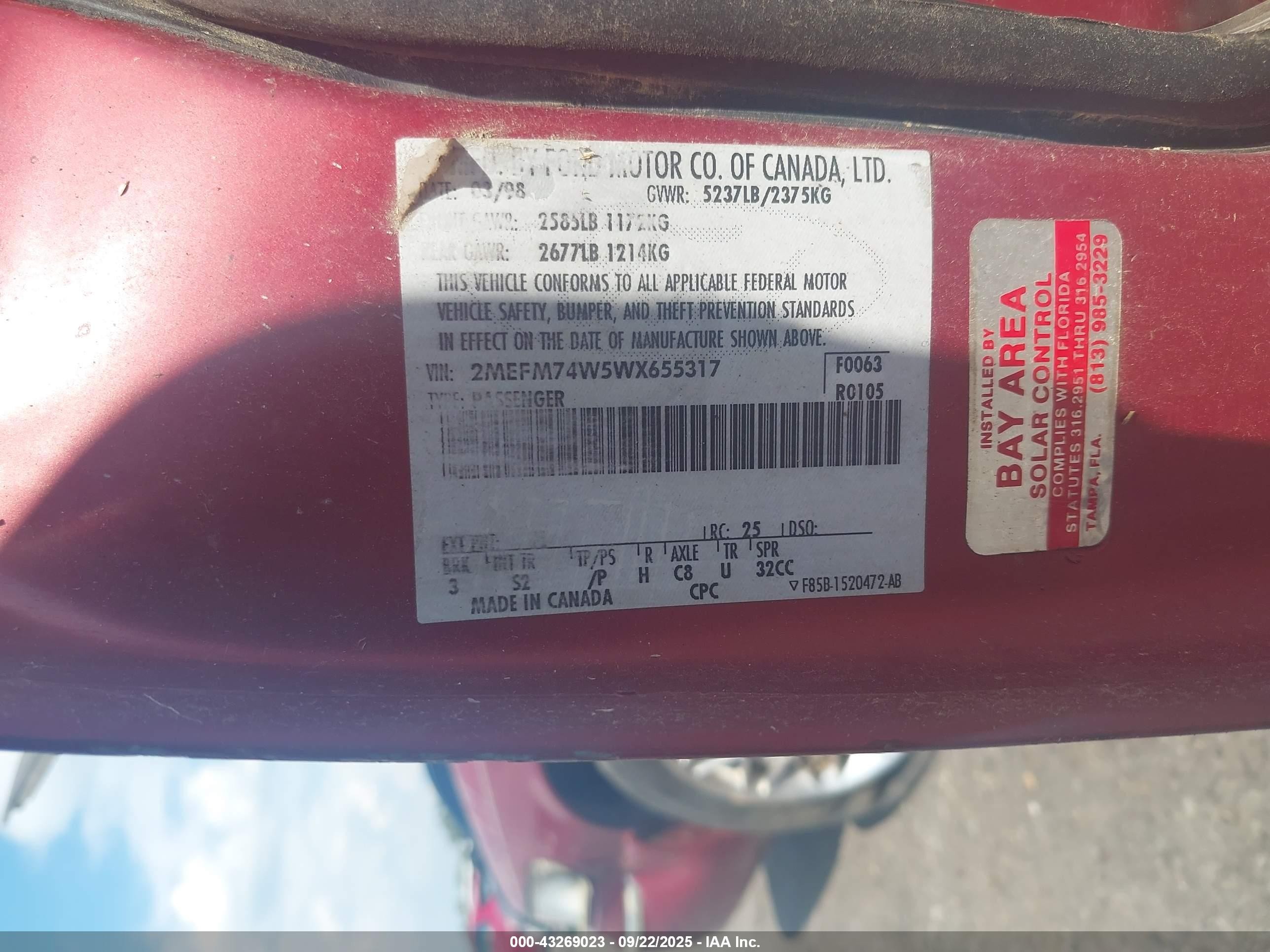 1998 Mercury Grand Marquis   Red vin: 2MEFM74W5WX655317