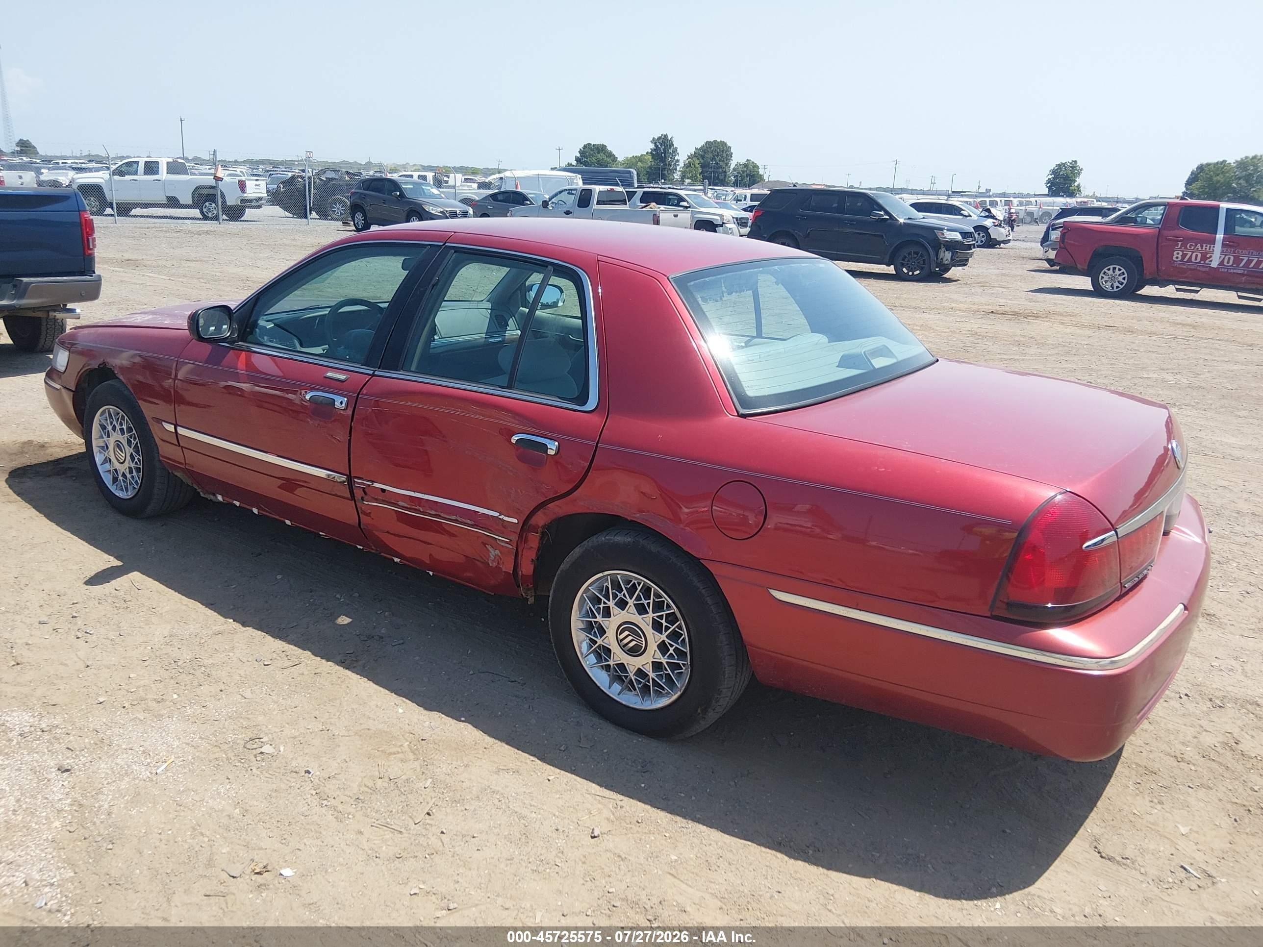 1998 Mercury Grand Marquis   Красный vin: 2MEFM74W5WX685918