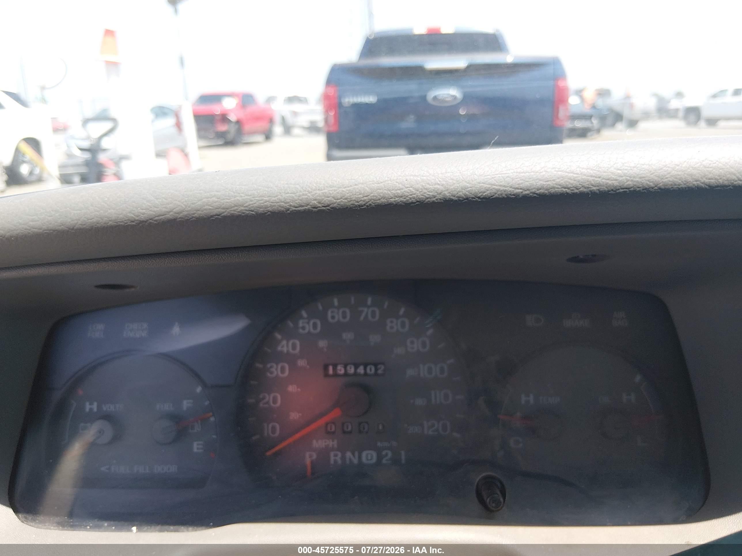 1998 Mercury Grand Marquis   Красный vin: 2MEFM74W5WX685918