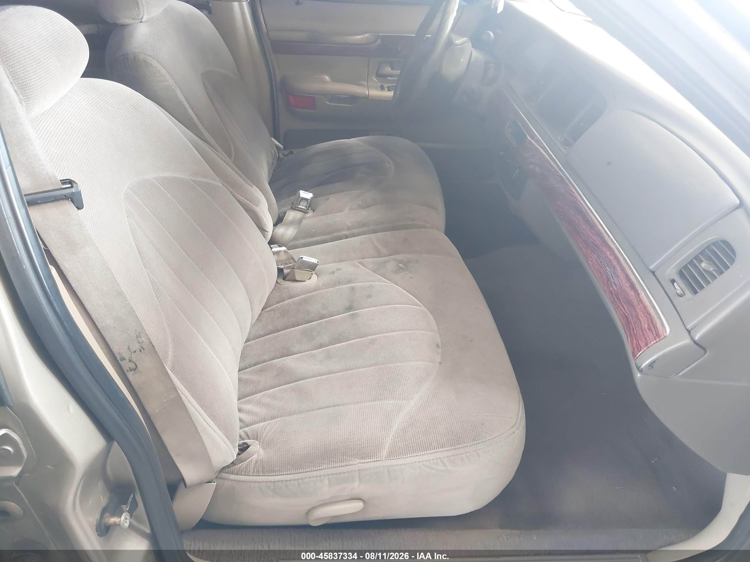 2000 Mercury Grand Marquis Gs Beige vin: 2MEFM74W5YX644966