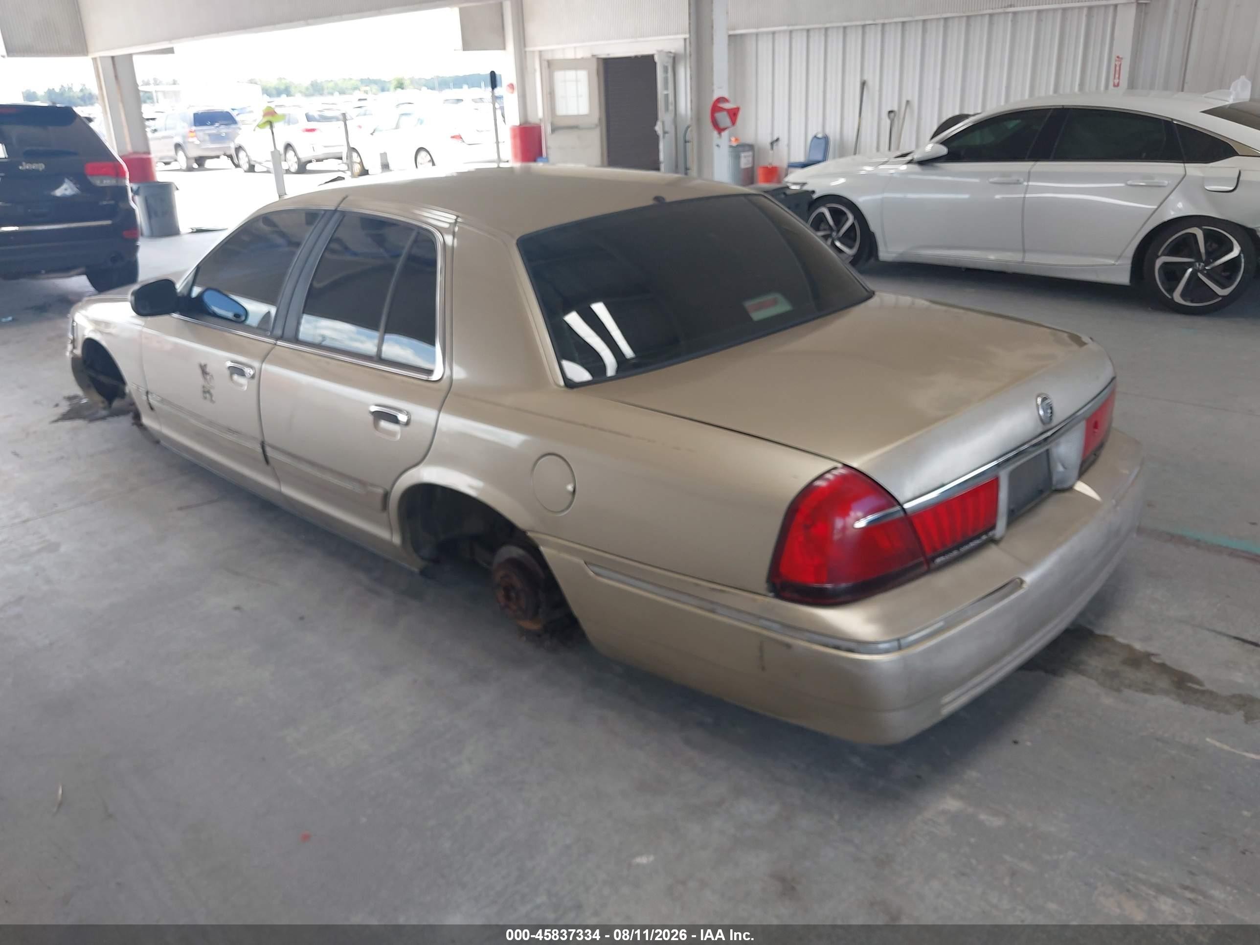 2000 Mercury Grand Marquis Gs Beige vin: 2MEFM74W5YX644966