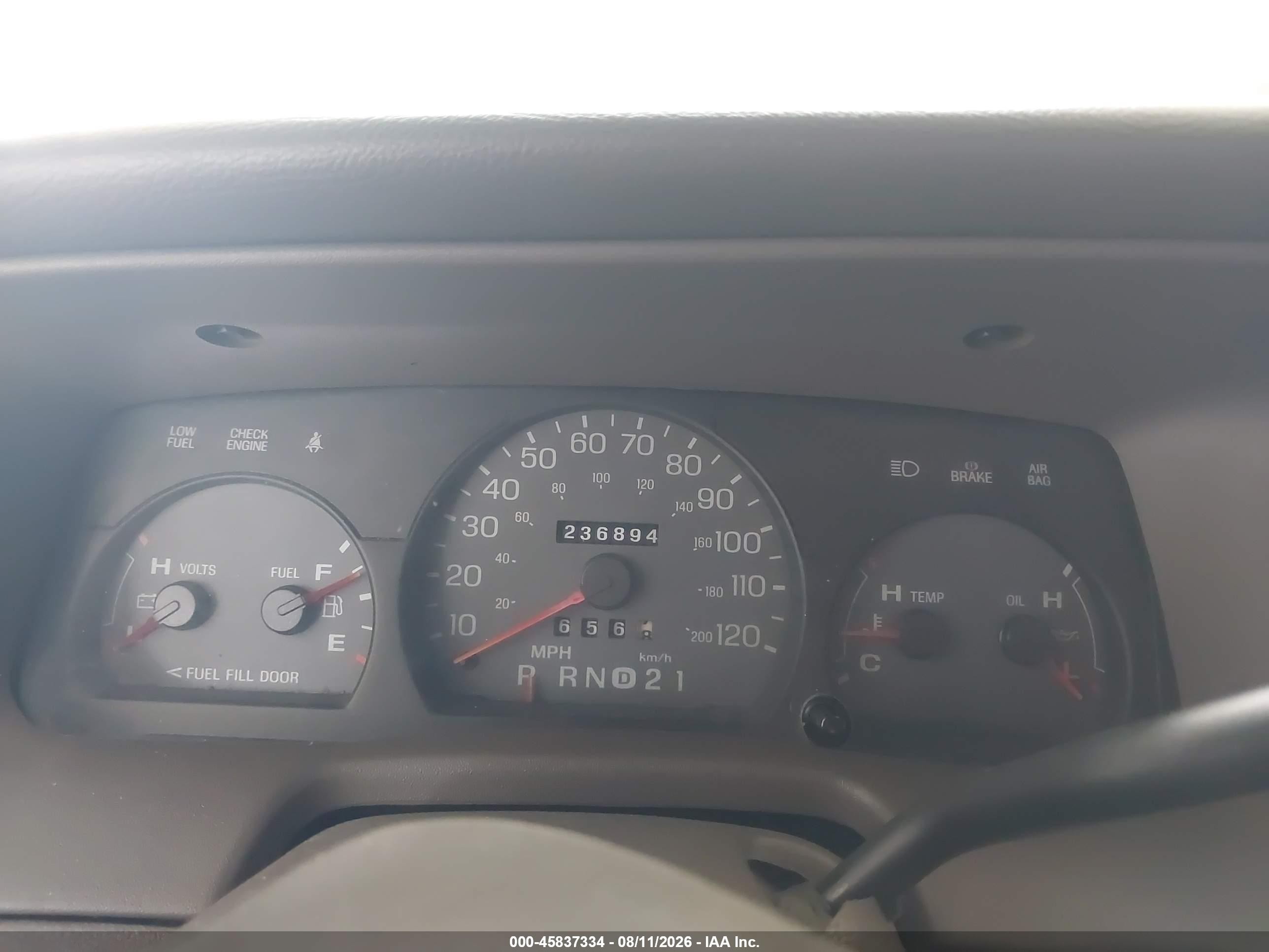 2000 Mercury Grand Marquis Gs Beige vin: 2MEFM74W5YX644966