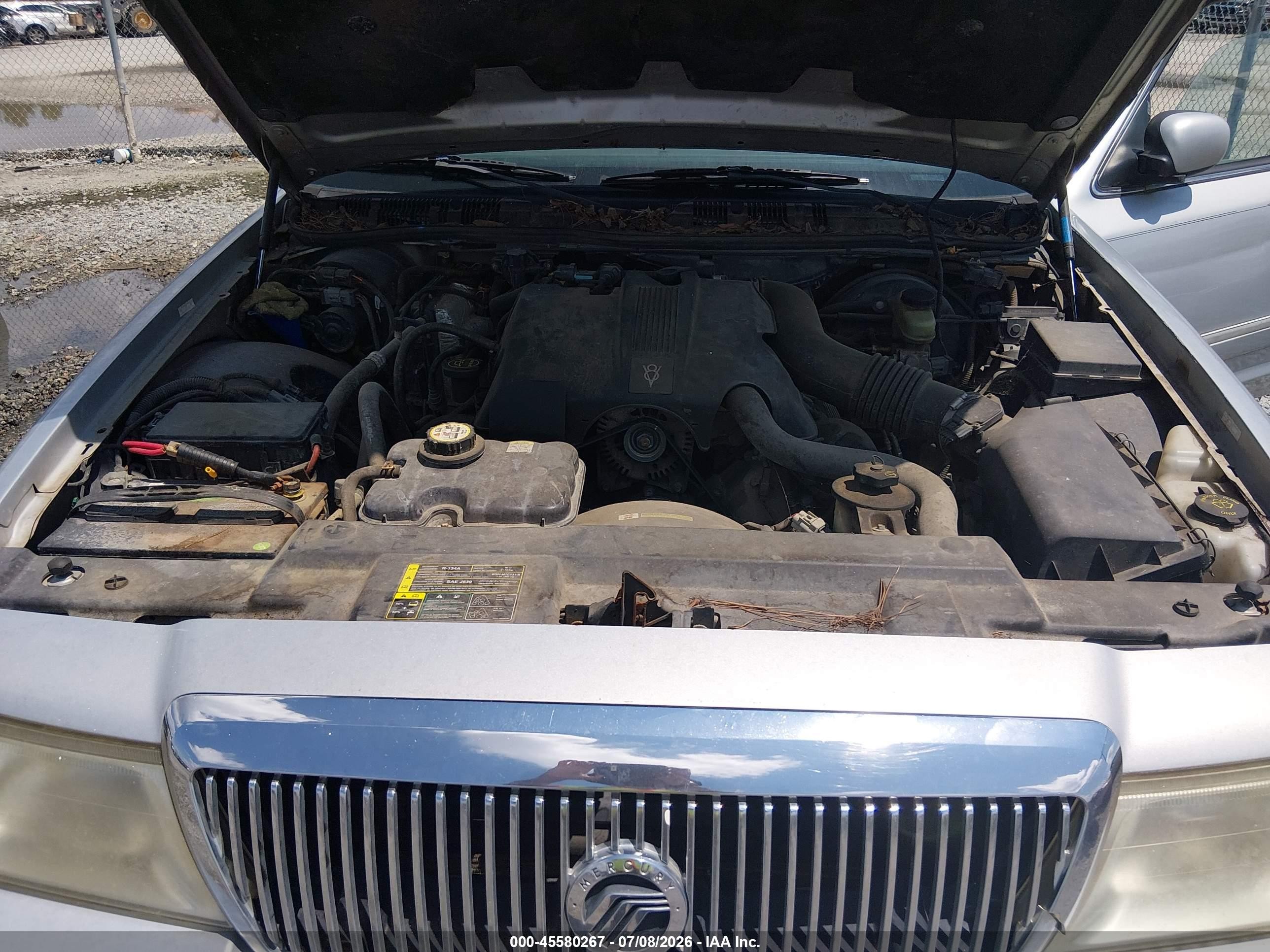 2003 Mercury Grand Marquis Gs Silver vin: 2MEFM74W63X650414