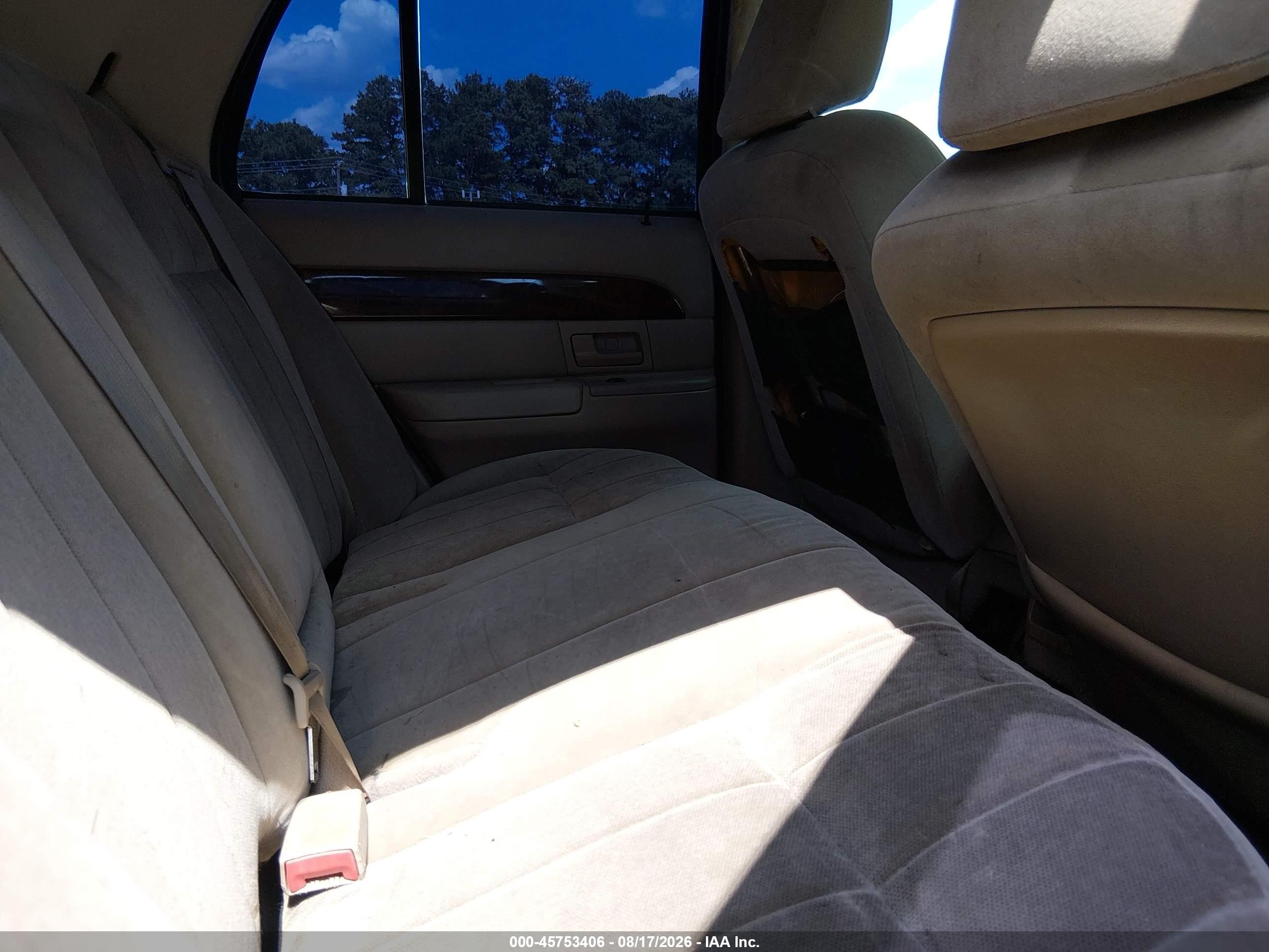 2004 Mercury Grand Marquis Gs Зеленый vin: 2MEFM74W64X677095