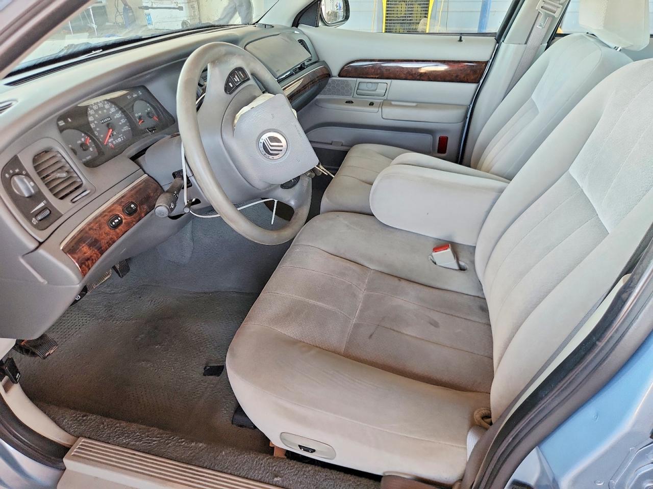 2004 Mercury Grand Marquis Gs Blue vin: 2MEFM74W64X679834