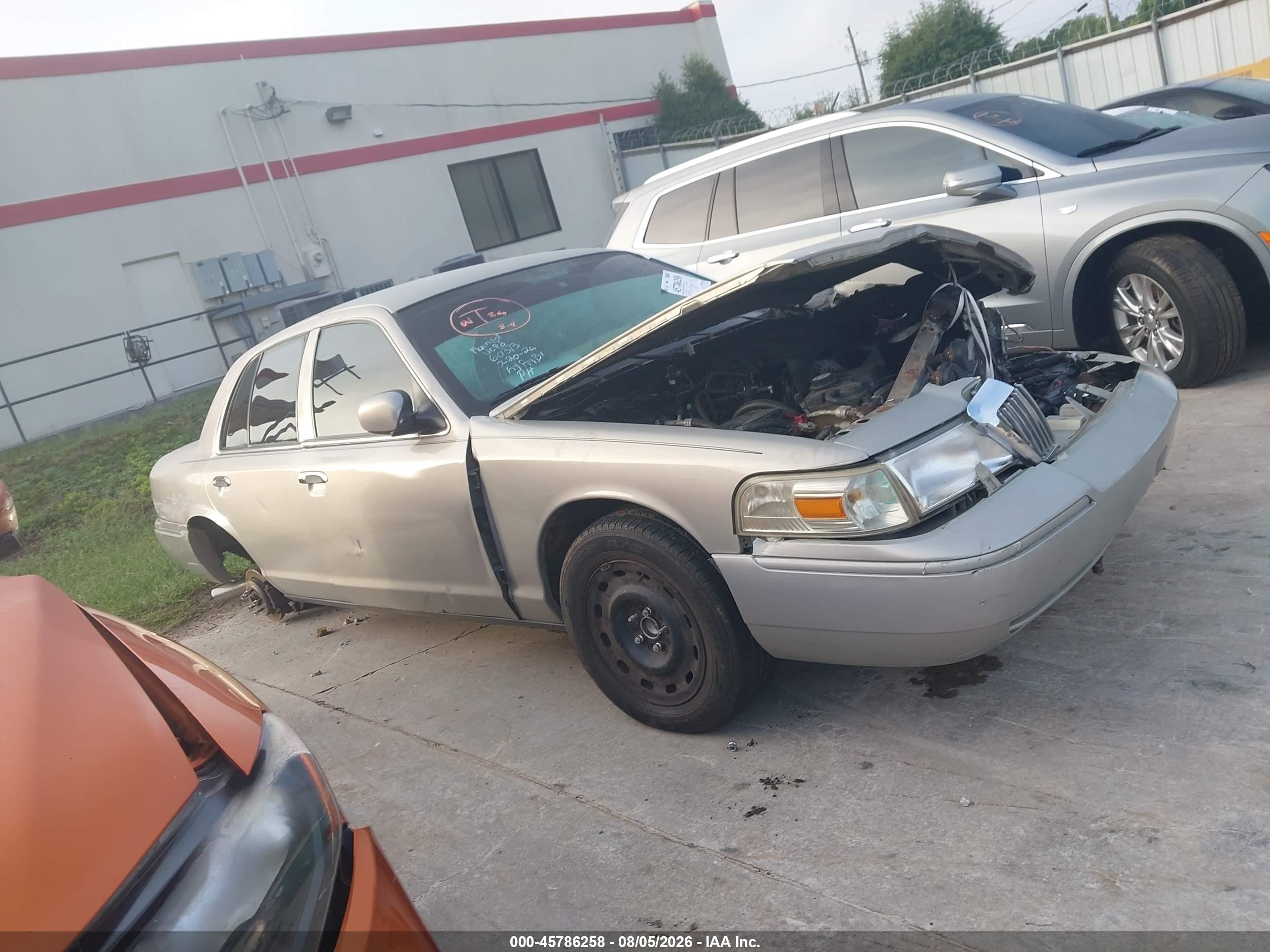 2005 Mercury Grand Marquis Gs Silver vin: 2MEFM74W65X637911