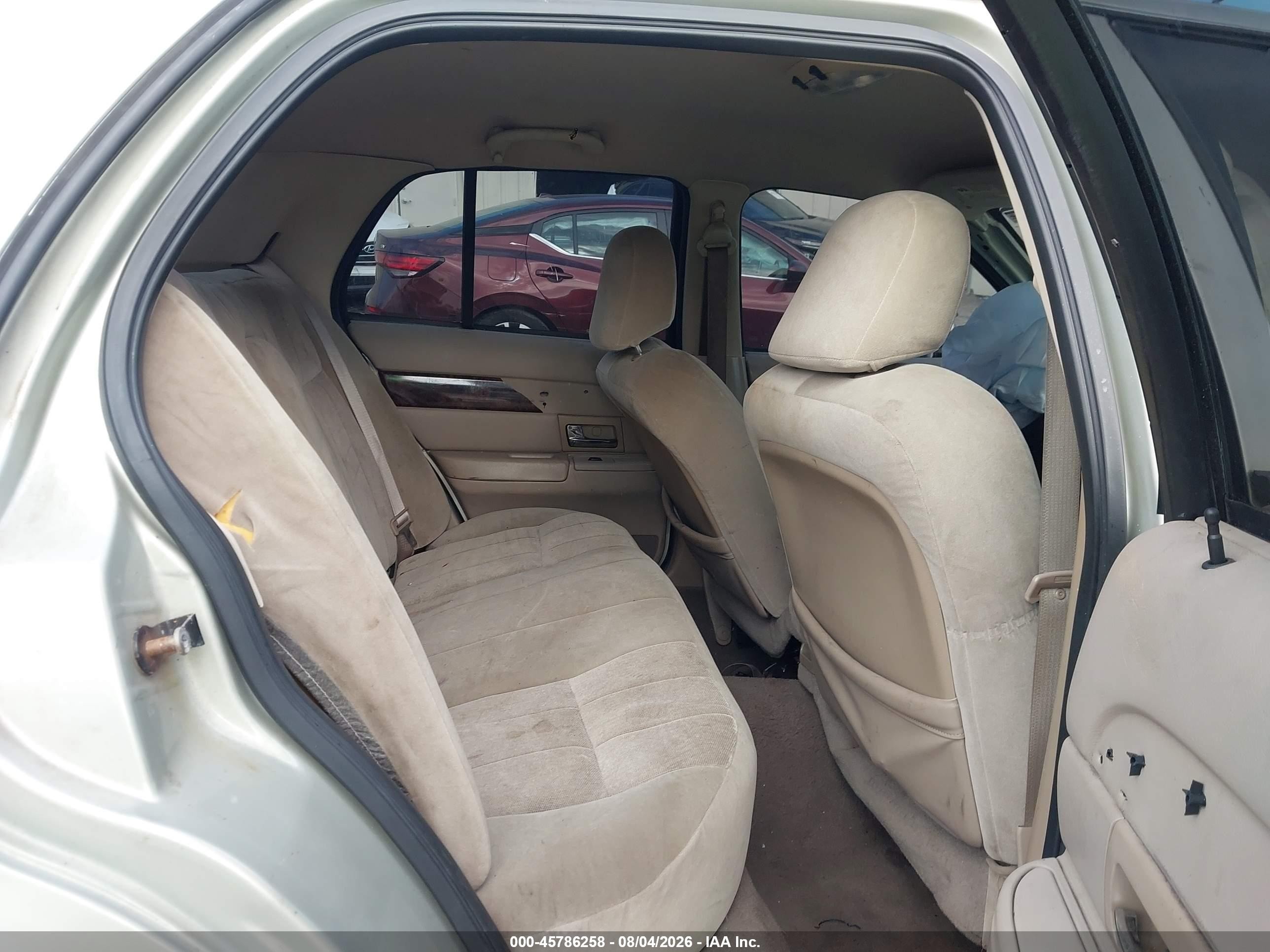 2005 Mercury Grand Marquis Gs Silver vin: 2MEFM74W65X637911