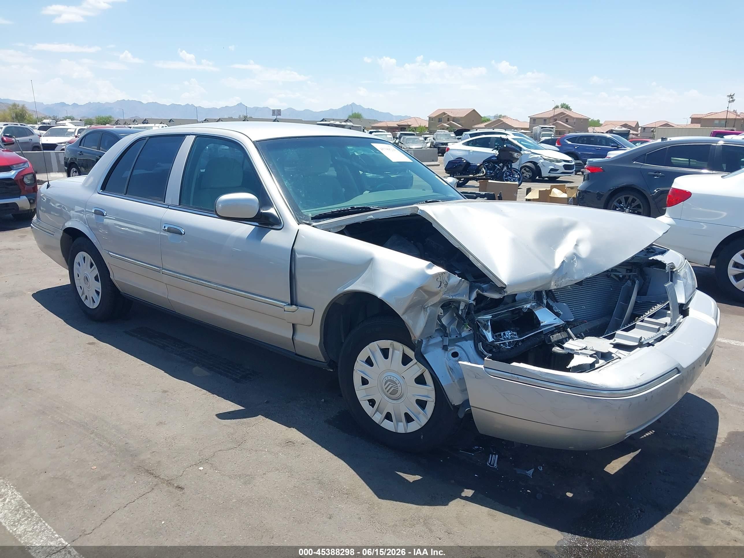 2005 Mercury Grand Marquis Gs Серебряный vin: 2MEFM74W65X663411