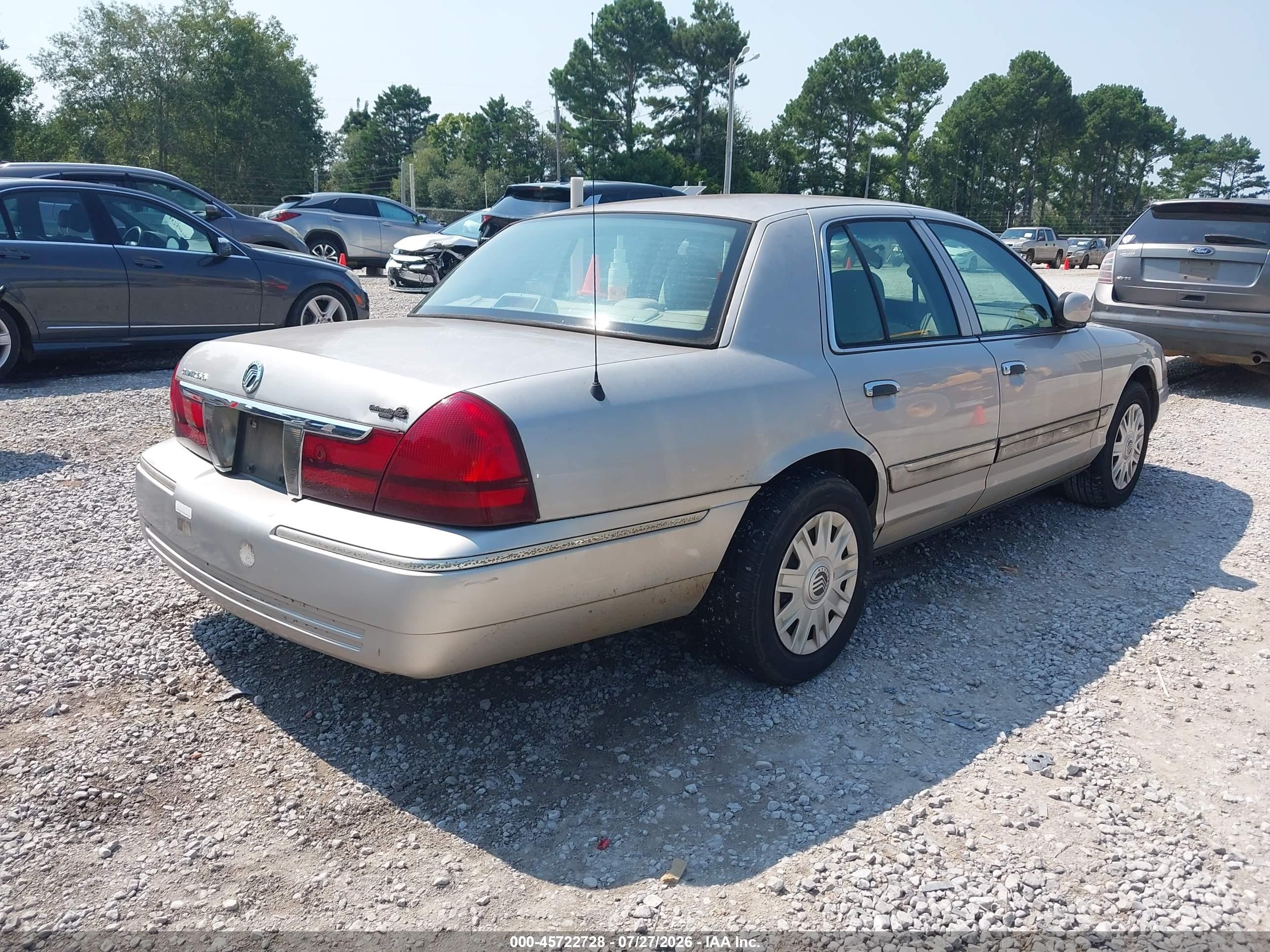 2005 Mercury Grand Marquis Gs Silver vin: 2MEFM74W65X673887