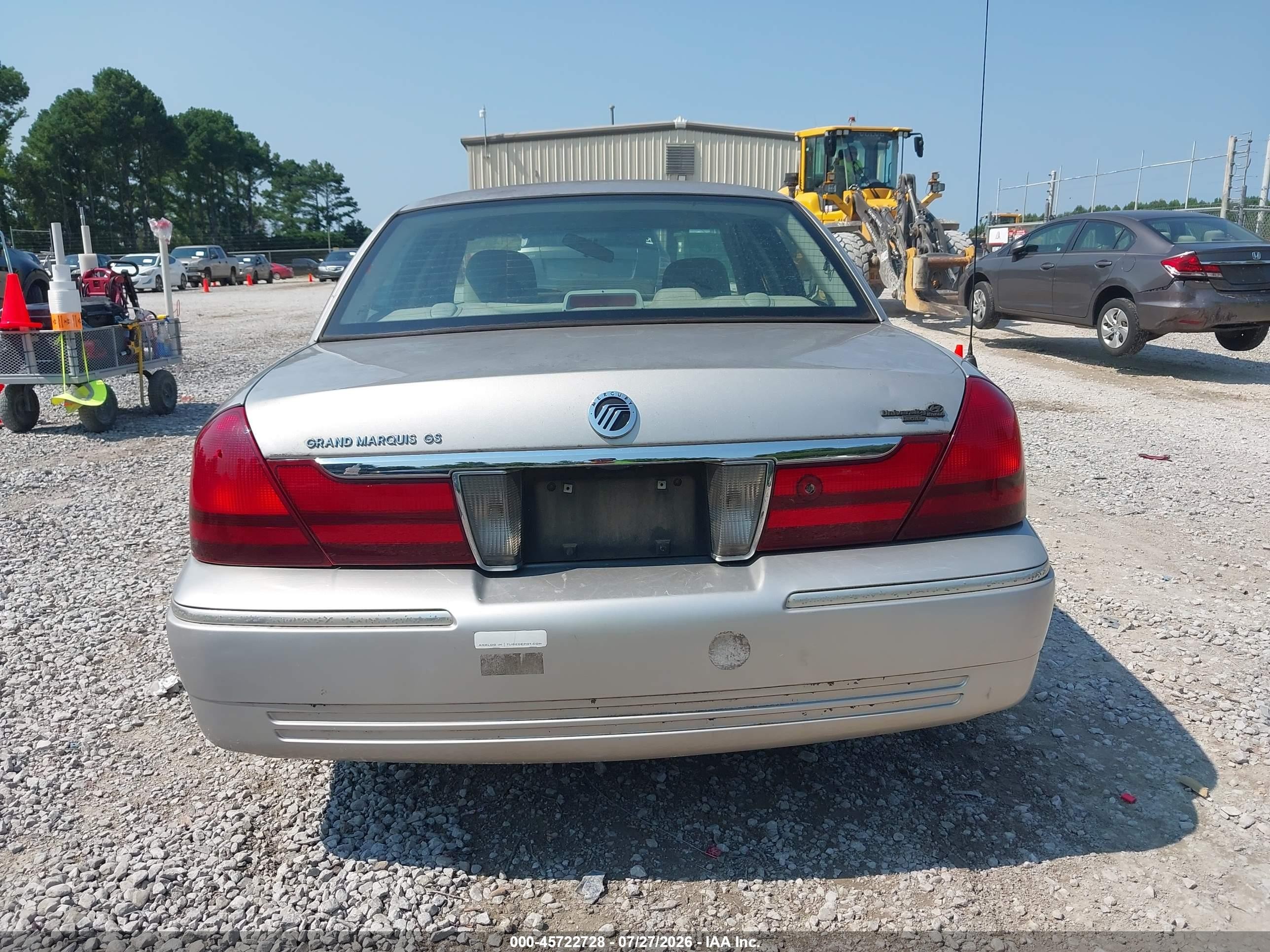 2005 Mercury Grand Marquis Gs Silver vin: 2MEFM74W65X673887