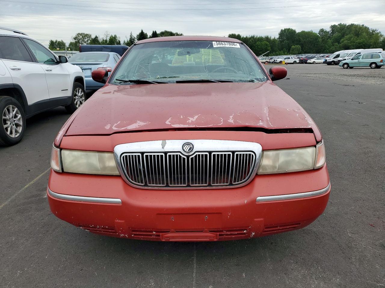 1998 Mercury Grand Marquis Gs Red vin: 2MEFM74W6WX671977