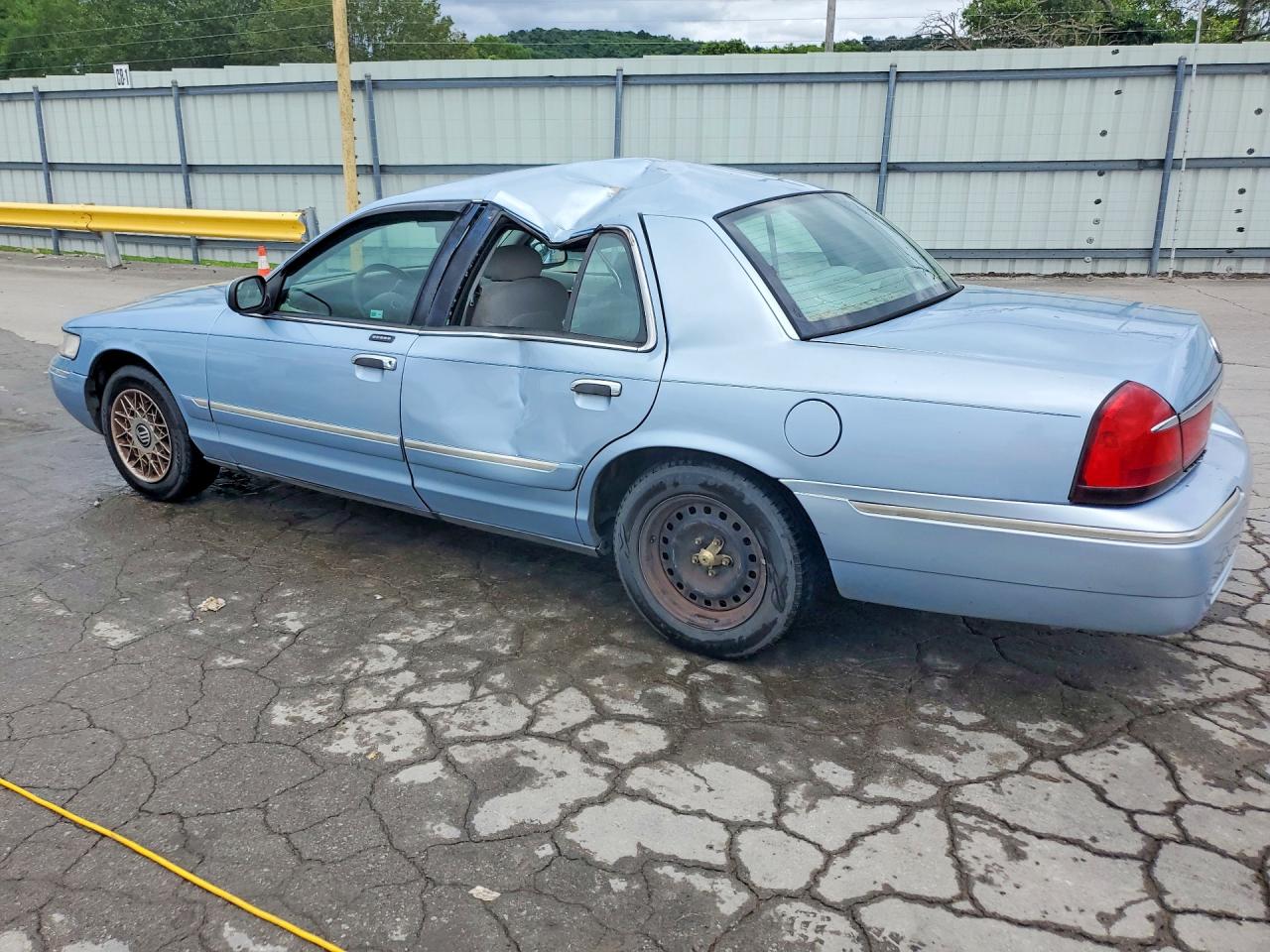 2001 Mercury Grand Marquis Gs Blue vin: 2MEFM74W71X601719