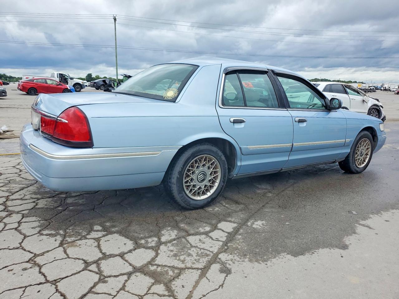 2001 Mercury Grand Marquis Gs Blue vin: 2MEFM74W71X601719