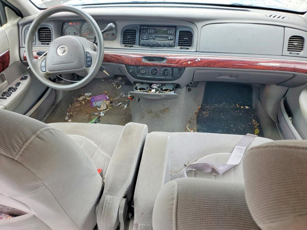 2001 Mercury Grand Marquis Gs Blue vin: 2MEFM74W71X601719